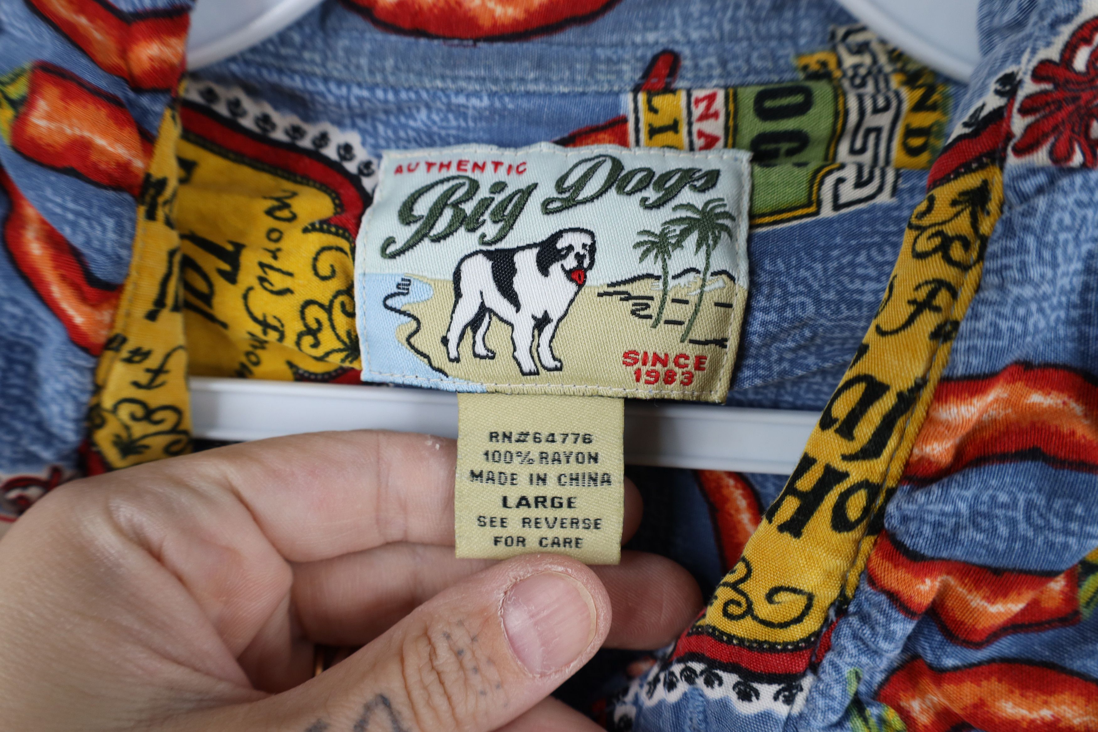 Big Dogs Vintage 90s Y2K Big Dogs Over Print Hawaiian Button Shirt Size US L / EU 52-54 / 3 - 7 Thumbnail