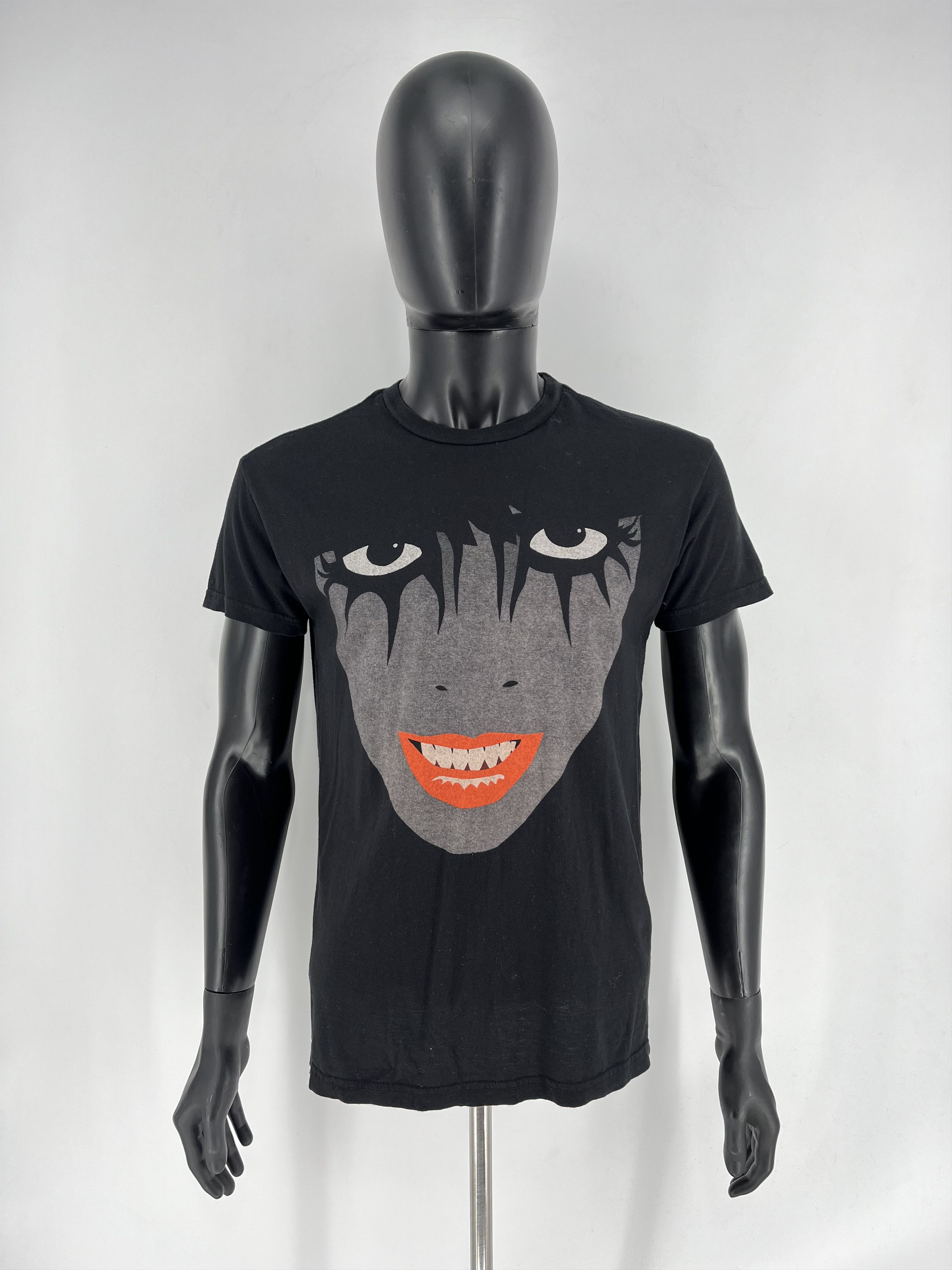 Band Tees × Vintage Vintage Mother Feather Logo On Black Horror Face Size S Size US S / EU 44-46 / 1 - 3 Thumbnail