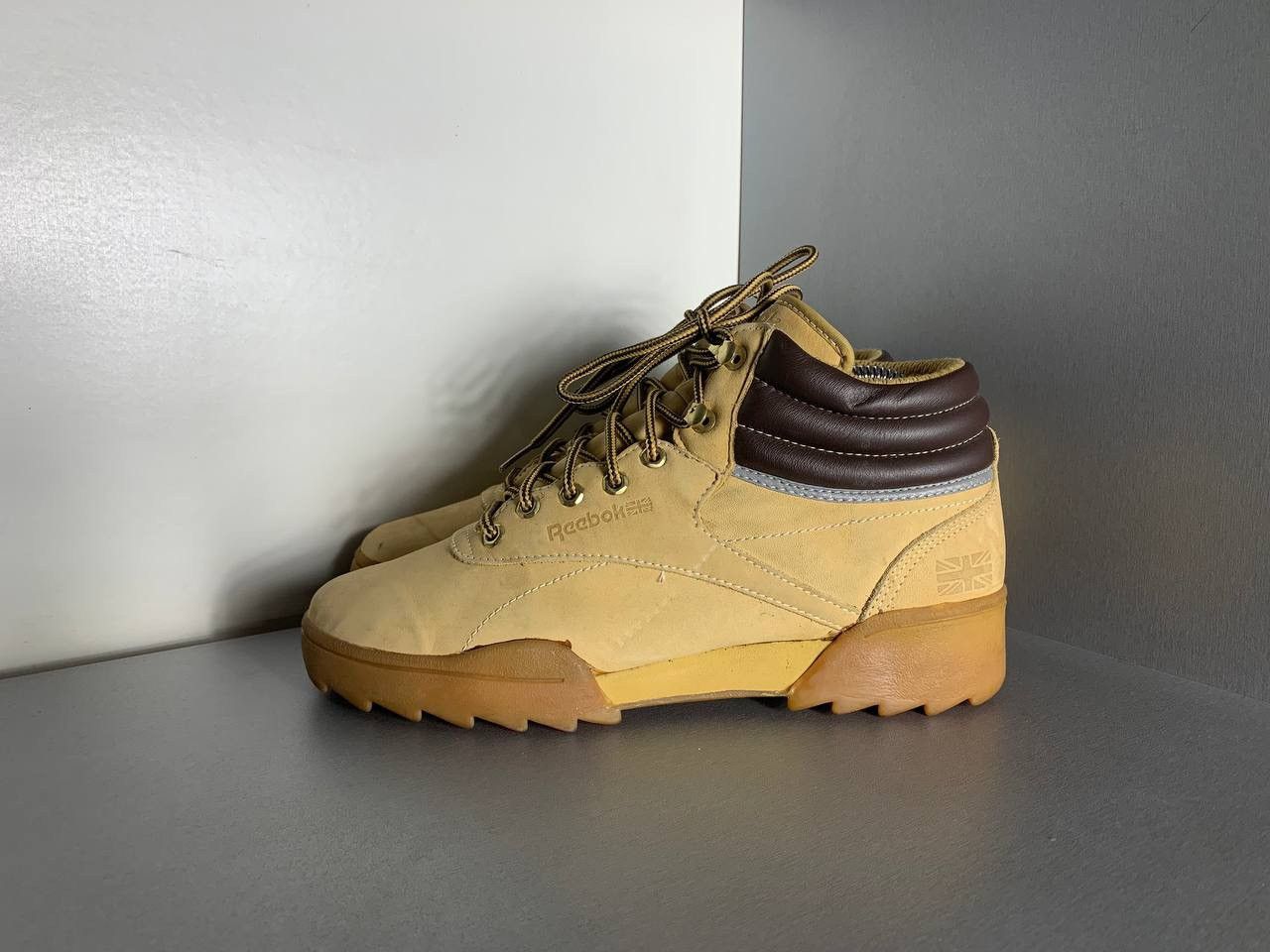 Vintage reebok hiking boots new arrivals