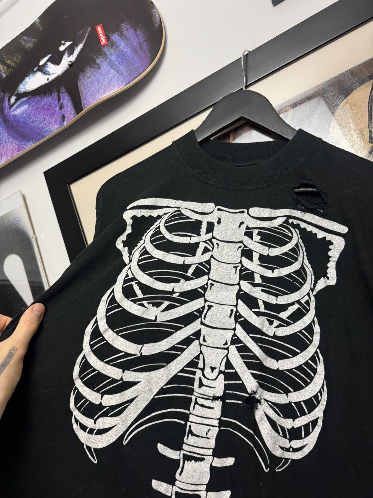 Vintage Vintage 90s Skull Skeleton Bones Black Tee Affliction Style Size US L / EU 52-54 / 3 - 2 Thumbnail