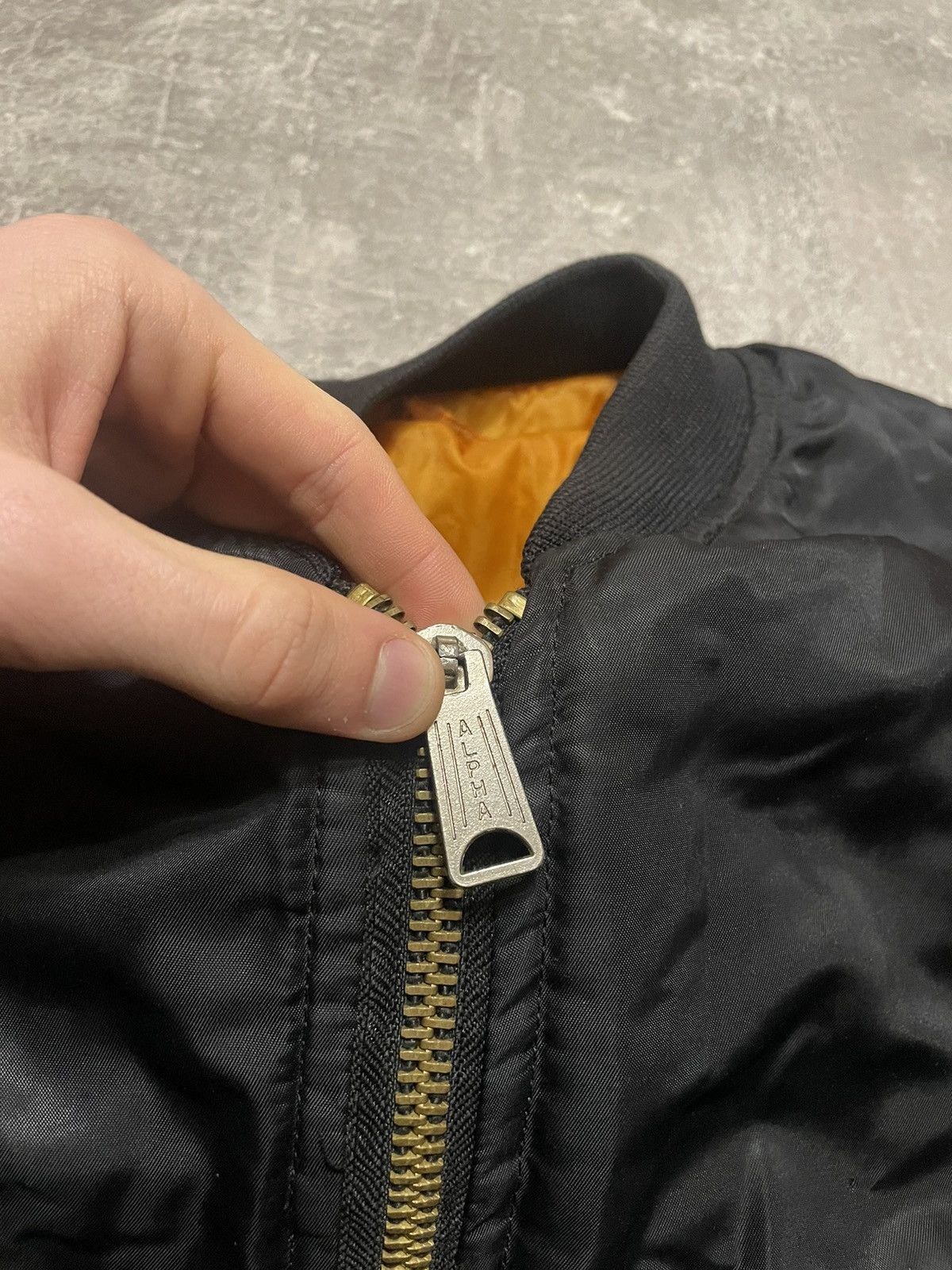 Alpha Industries Vintage 90's MA1 Flyer's Intermediate Bomber Jacket Size US L / EU 52-54 / 3 - 7 Thumbnail