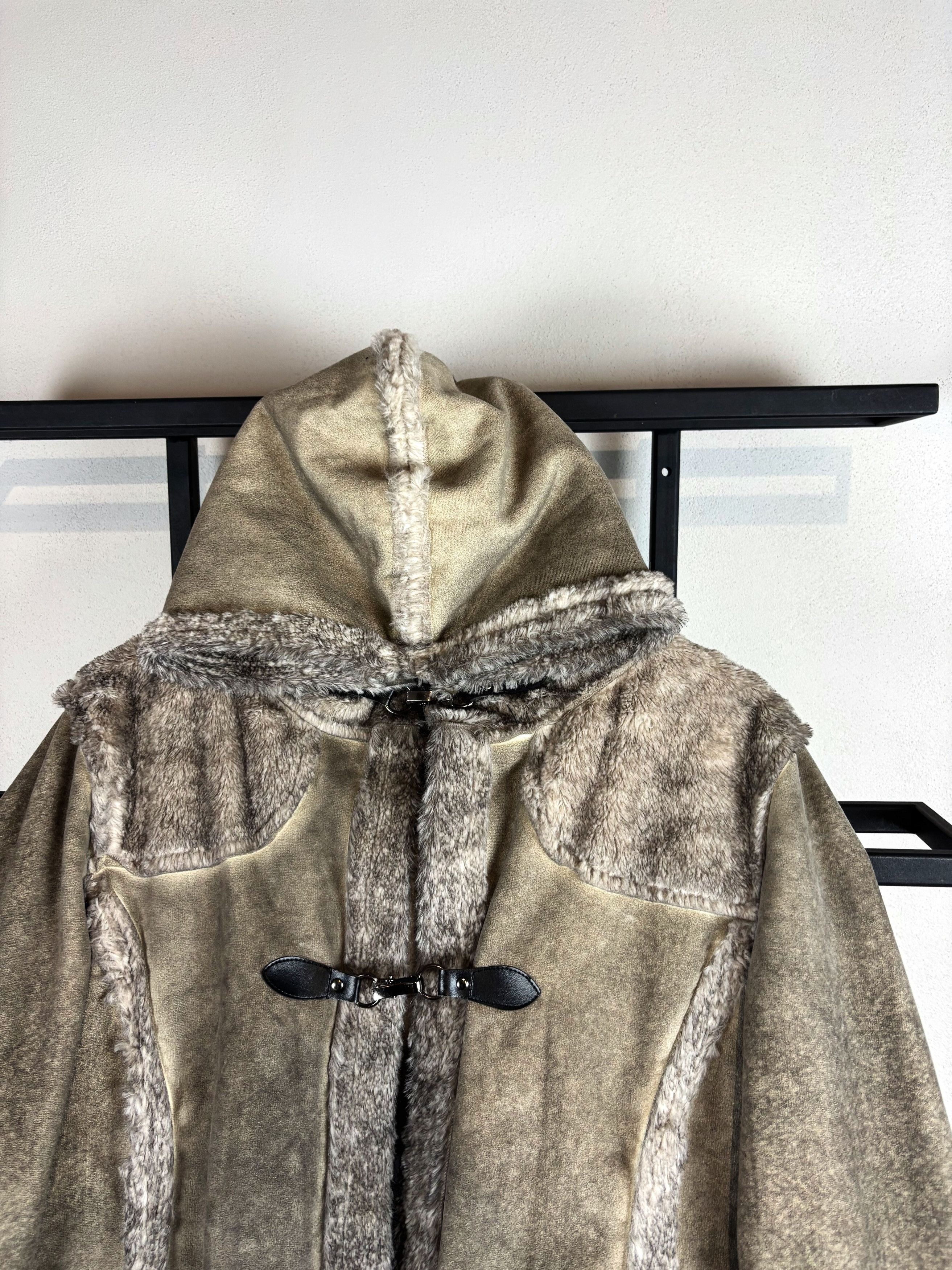 Vintage Vintage Shearling Toggle Jacket Hooded Y2K Grunge Streetwear Size US M / EU 48-50 / 2 - 4 Thumbnail