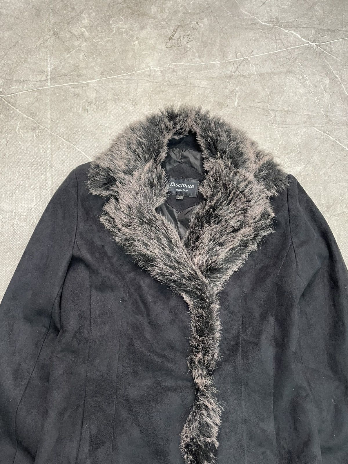 Le Grande Bleu (L.G.B.) Fur suede cropped gothic hype avant garde jacket y2k Size US S / EU 44-46 / 1 - 3 Thumbnail