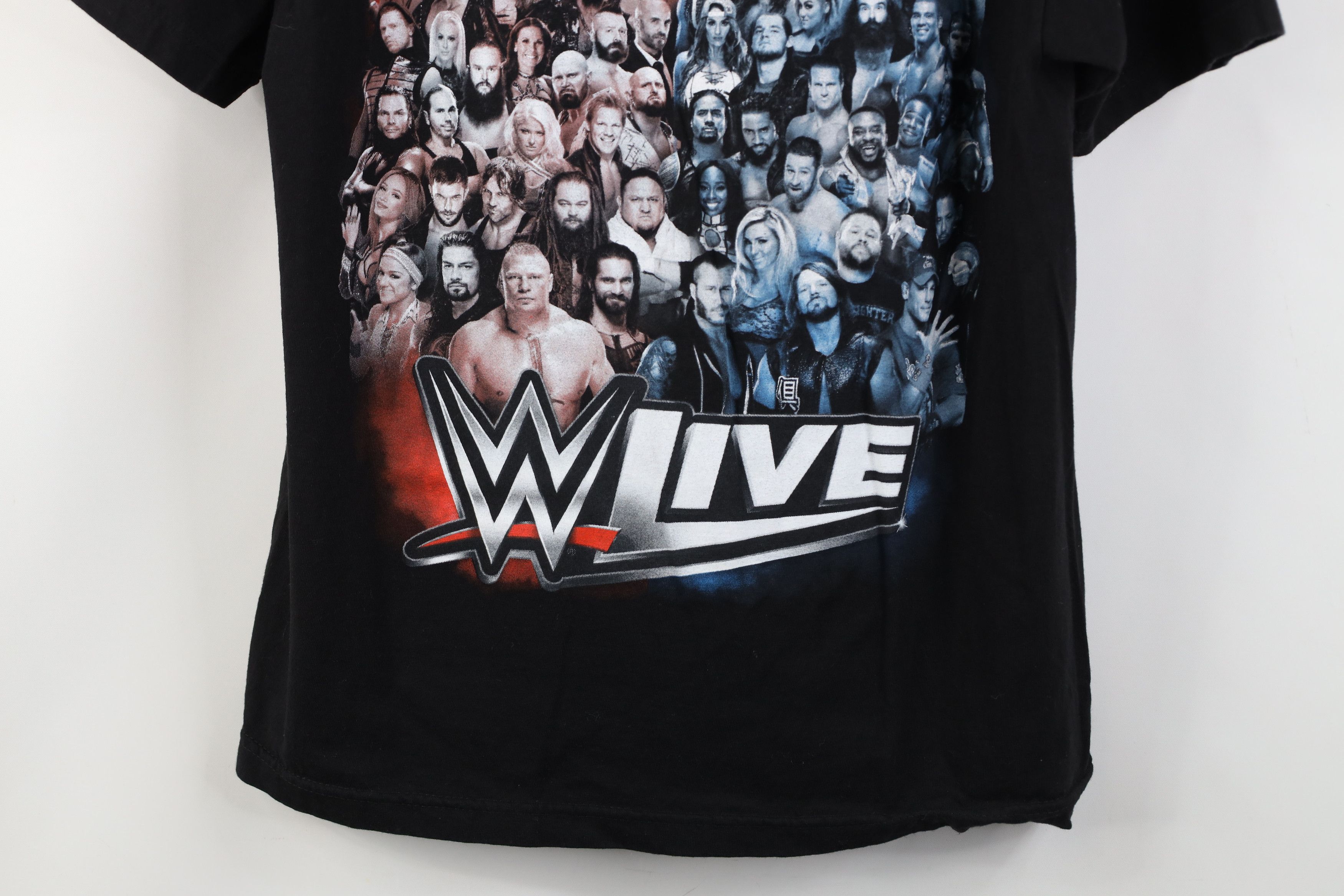 Vintage Y2K WWE WWF Live Wrestling 2017 Raw Wrestler T-Shirt Black Size US M / EU 48-50 / 2 - 3 Thumbnail