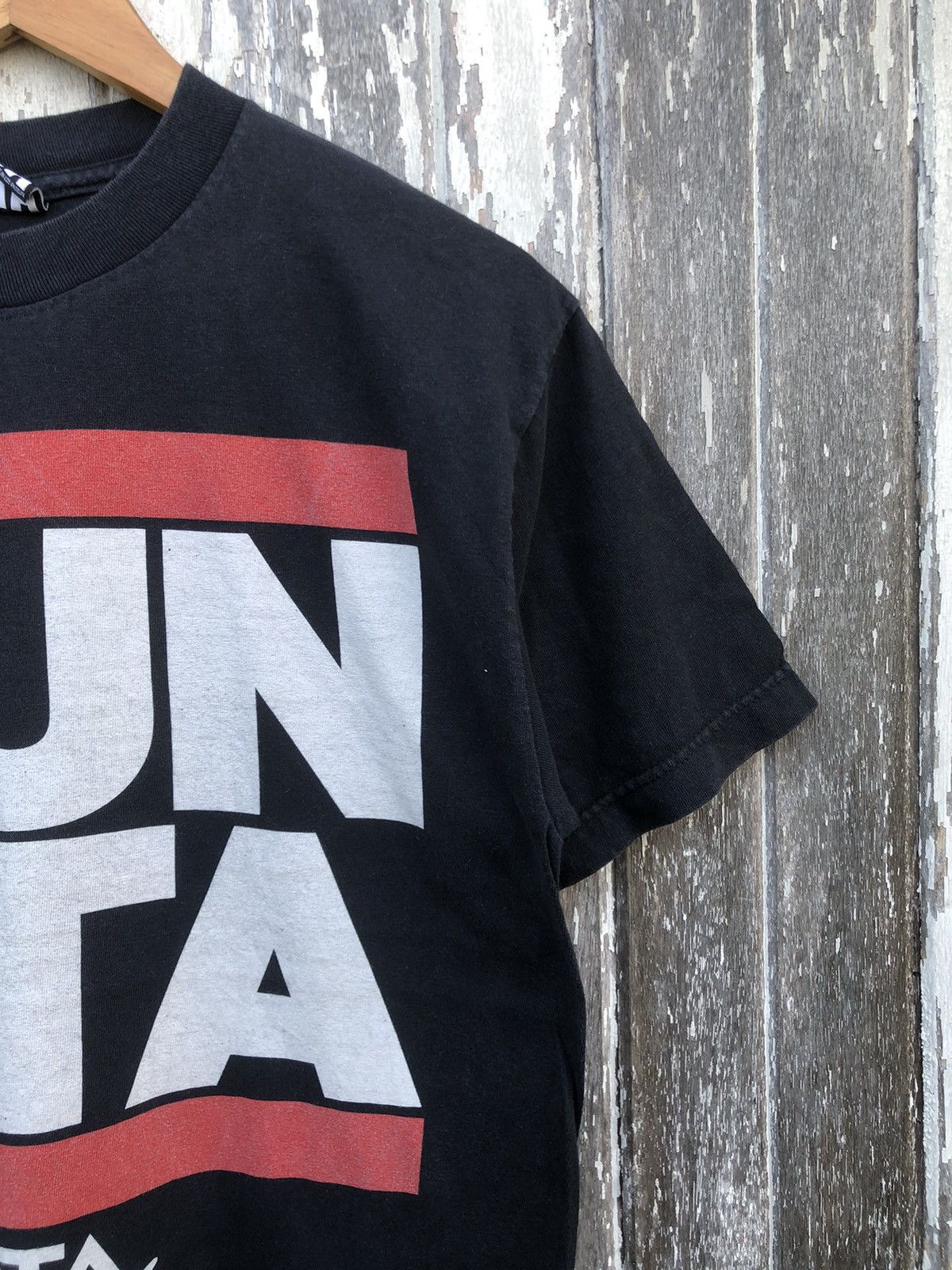Band Tees Vintage Y2K RUN DMC Parody RUN DTA Member Tshirts Size US M / EU 48-50 / 2 - 3 Thumbnail