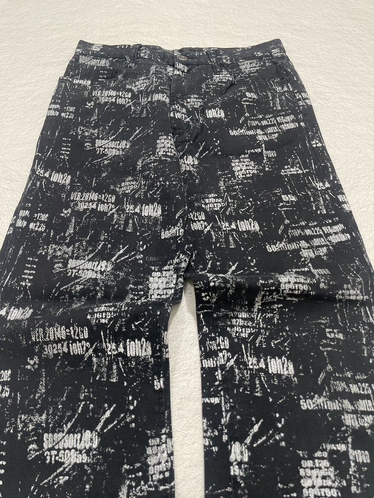 In The Attic In The Attic Full Print Word Jeans y2k Style Size US 27 - 3 Thumbnail