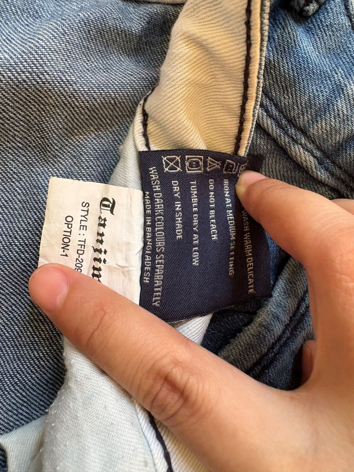 Japanese Brand Vintage Japanese Brand Blue Wash Ripped Loose Jeans Size US 34 / EU 50 - 14 Thumbnail