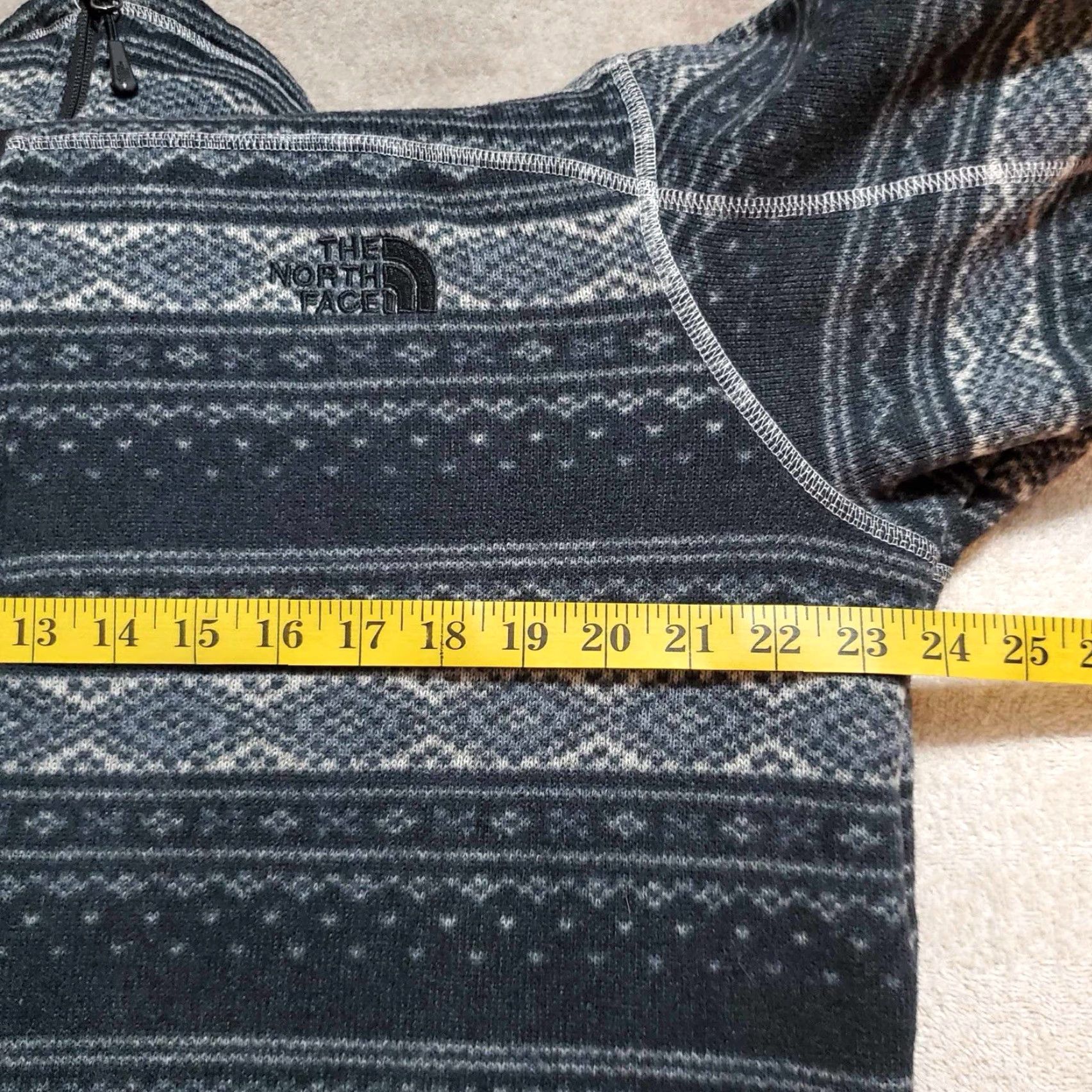 The North Face VINTAGE The North Face Aztec 1/4 Zip Mens XLT TG Tribal Sweater Size US XL / EU 56 / 4 - 6 Thumbnail