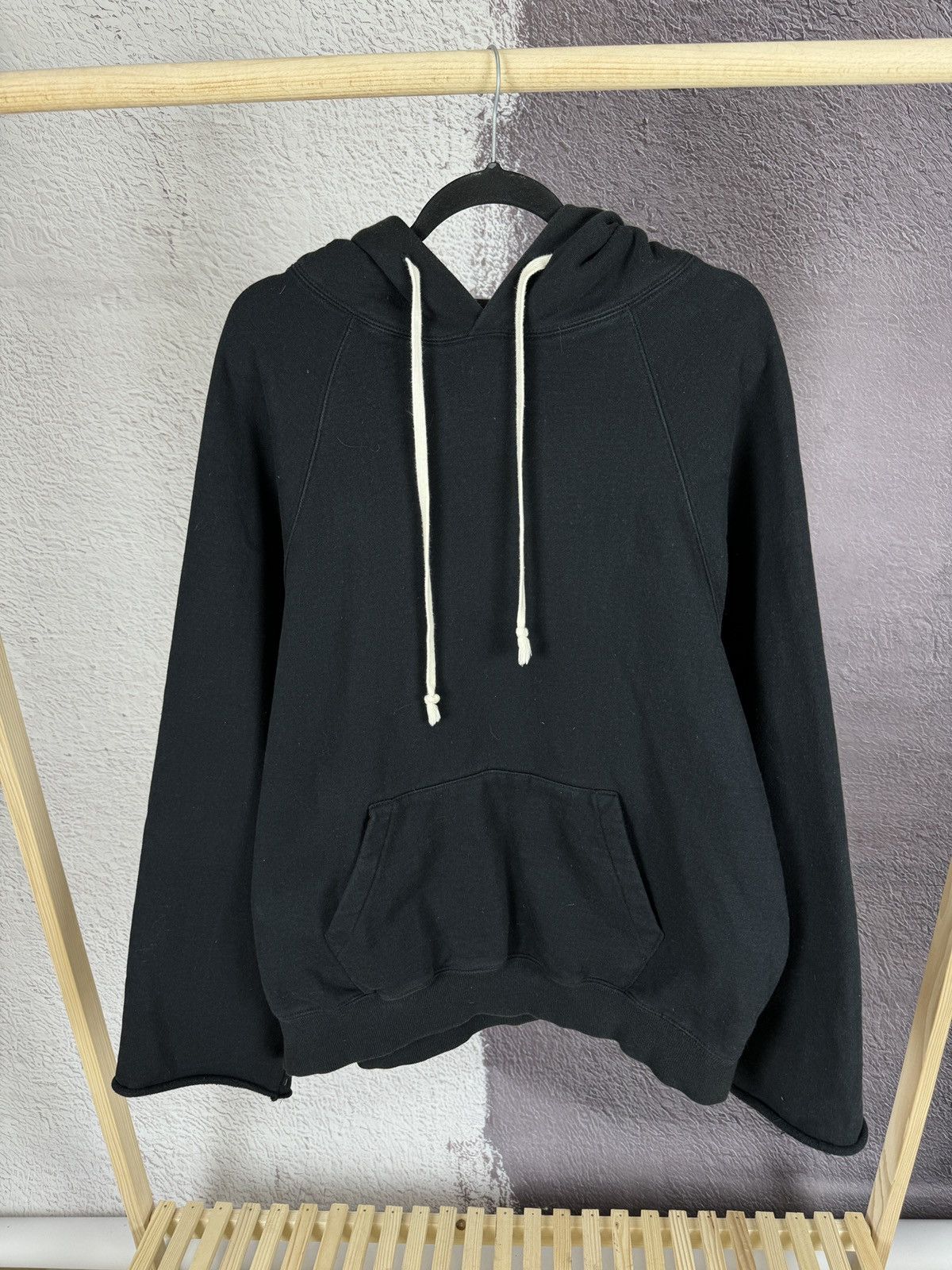 Designer Sua Moment Scratch Logo Pullover Hoodie Rare black Size US L / EU 52-54 / 3 - 1 Thumbnail
