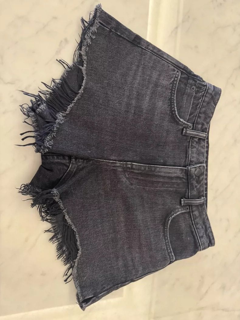 Alexander Wang Alexander Wang Classic Denim Shorts Size 26" / US 2 / IT 38 - 1 Thumbnail