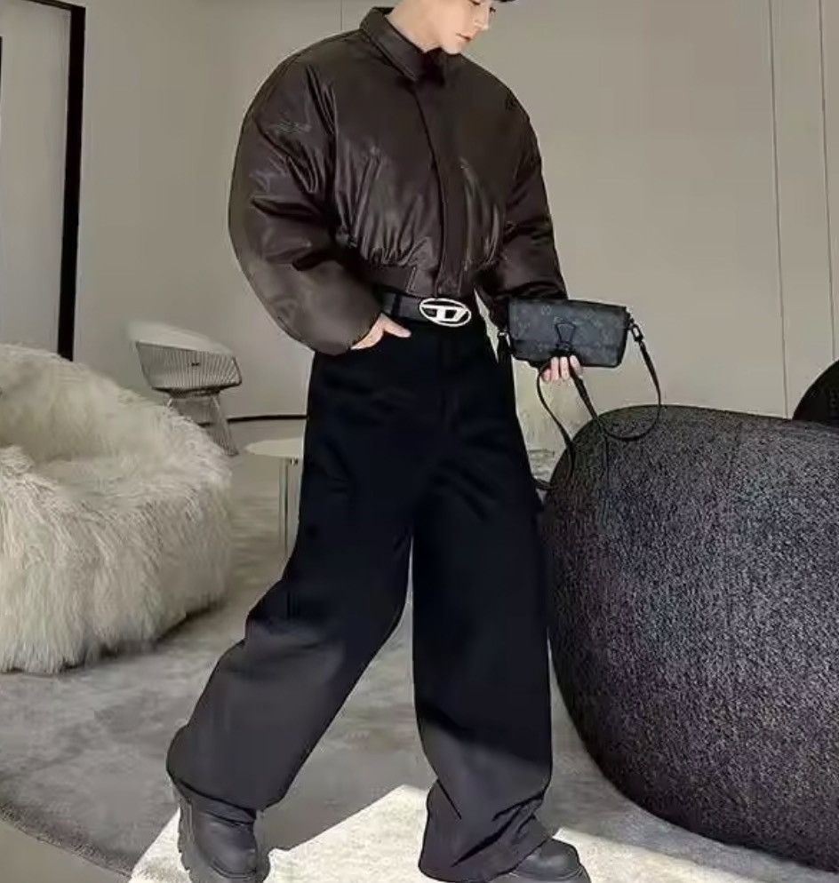 Japanese Brand CROPPED Vegan Leather Bomber Jacket - Boxy Streetwear Puffer Size US M / EU 48-50 / 2 - 4 Thumbnail