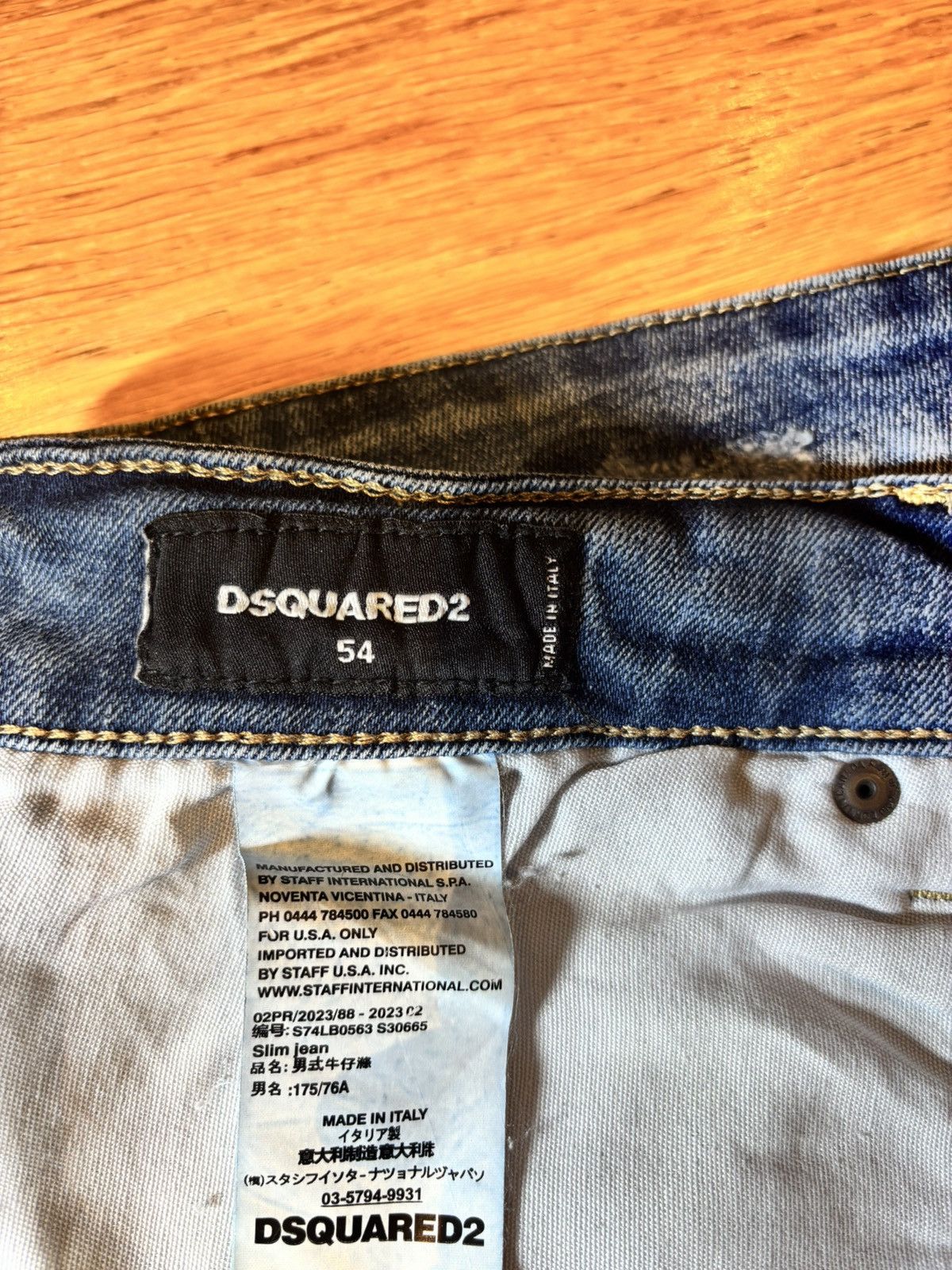 Dsquared2 Short Dsquared2 Homme taille 44 Neuf Sans Étiquette Size US 44 / EU 60 - 12 Thumbnail