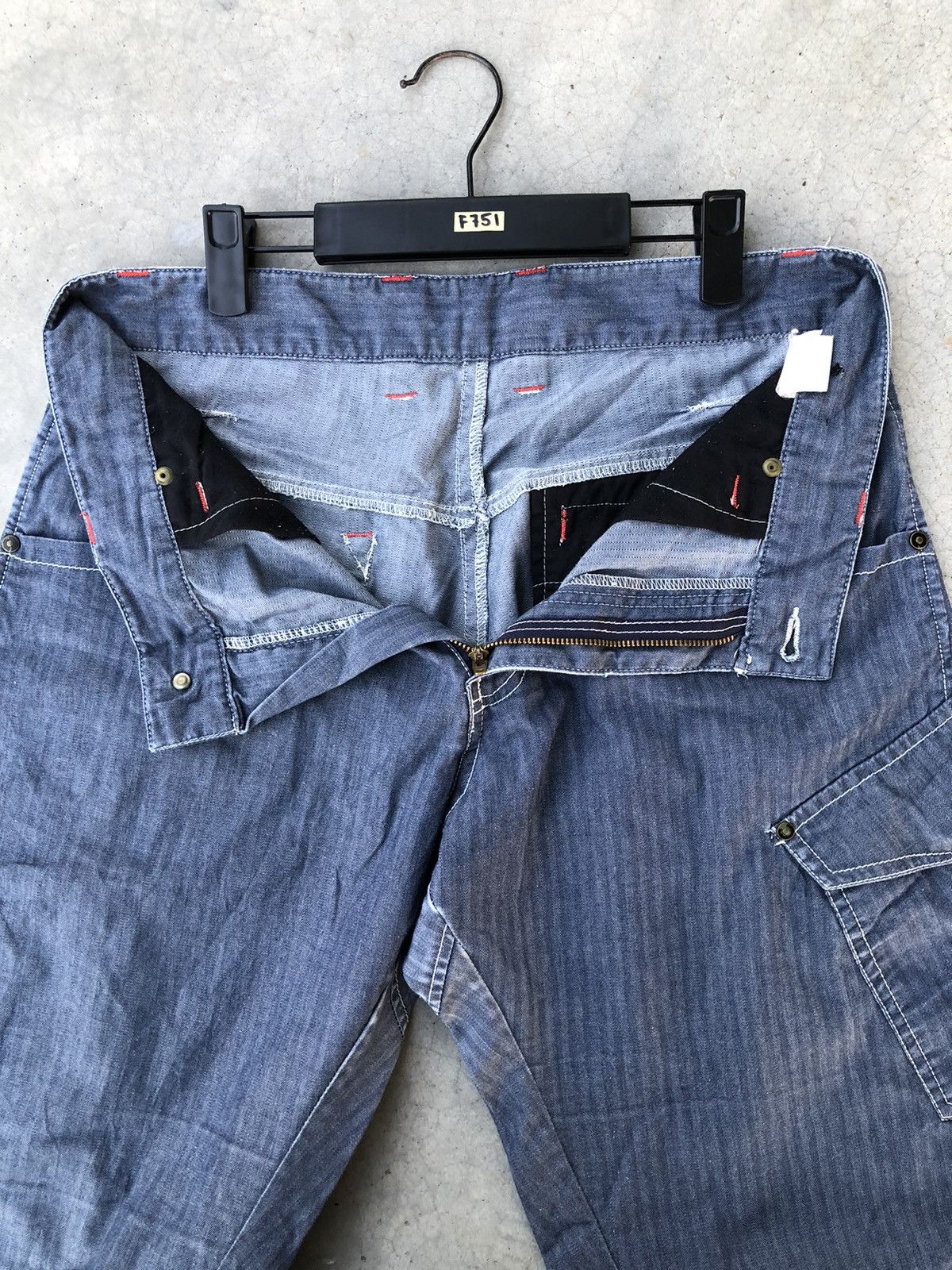 Japanese Brand Cargo Pants 8 Pocket Free Like Jeans