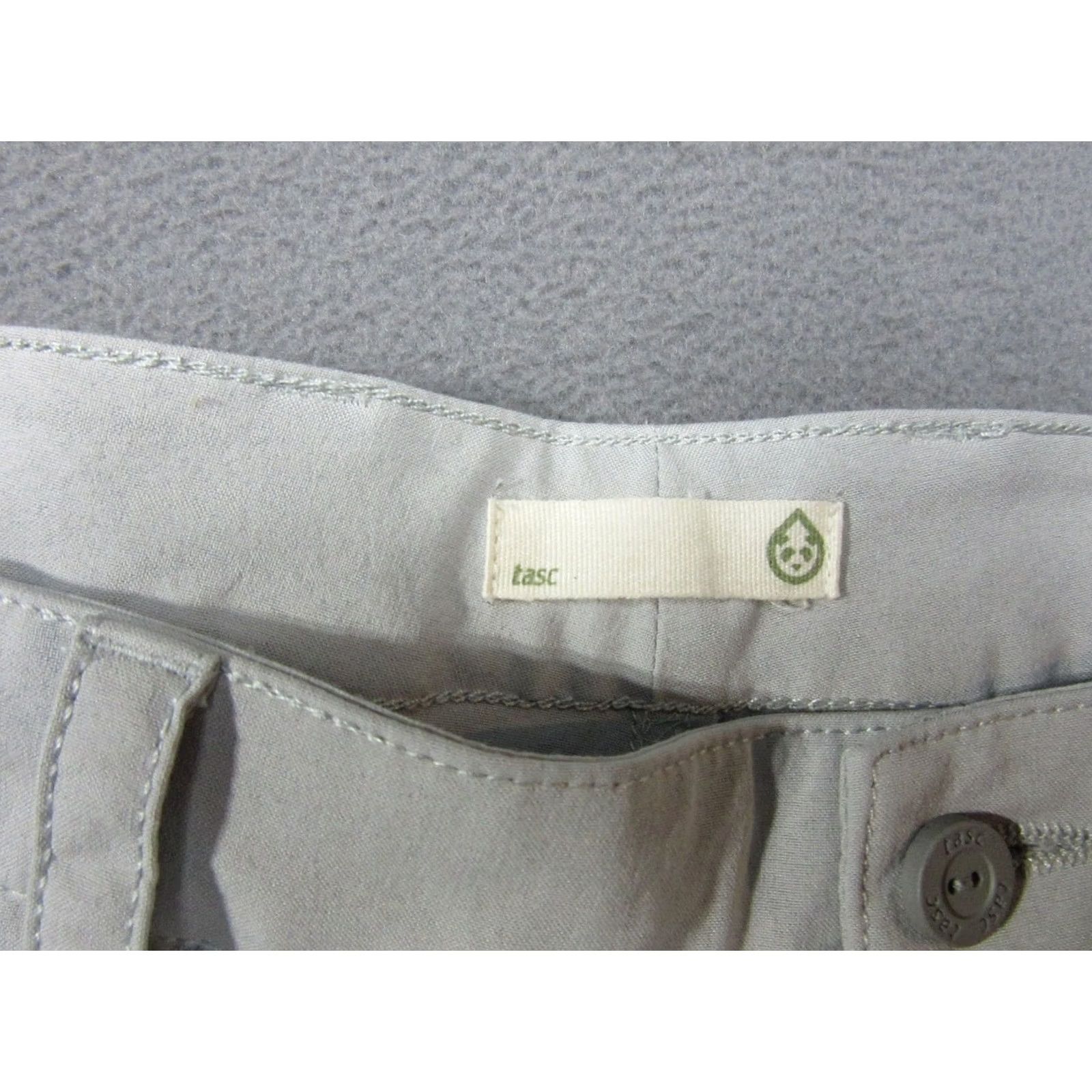 Vintage Tasc Performance Shorts Mens 38 Gray Chino Tailored Logo Mid Rise Slash Pockets Athleisure Stretch Size US 38 / EU 54 - 3 Thumbnail