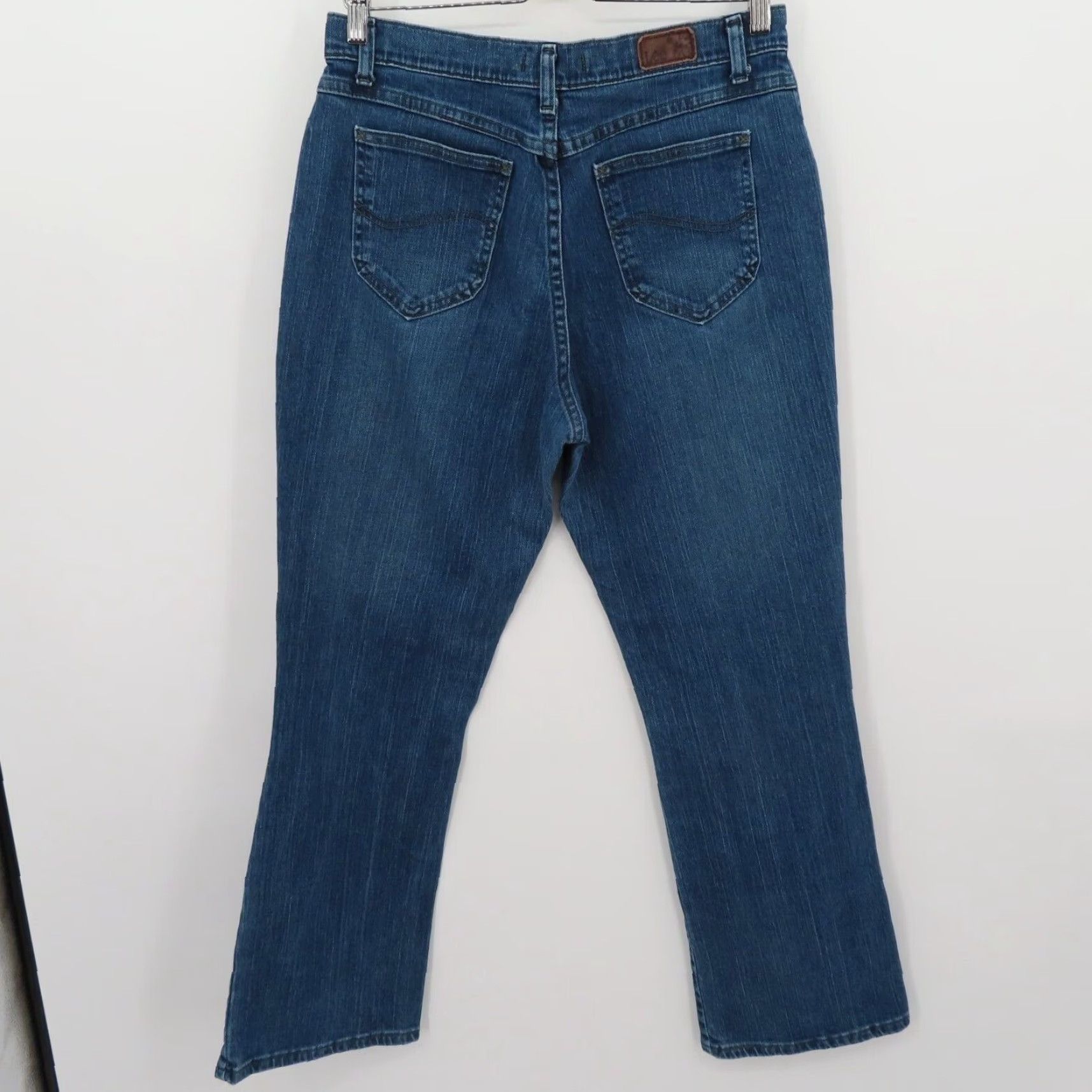 Lee Lee Womens Jeans 10S Bootcut Relaxed Mid Wash Denim Cotton 5-Pocket 10 Regular Shorts Short 30" Inseam Blue jeans Size 32" / US 10 / IT 46 - 4 Thumbnail