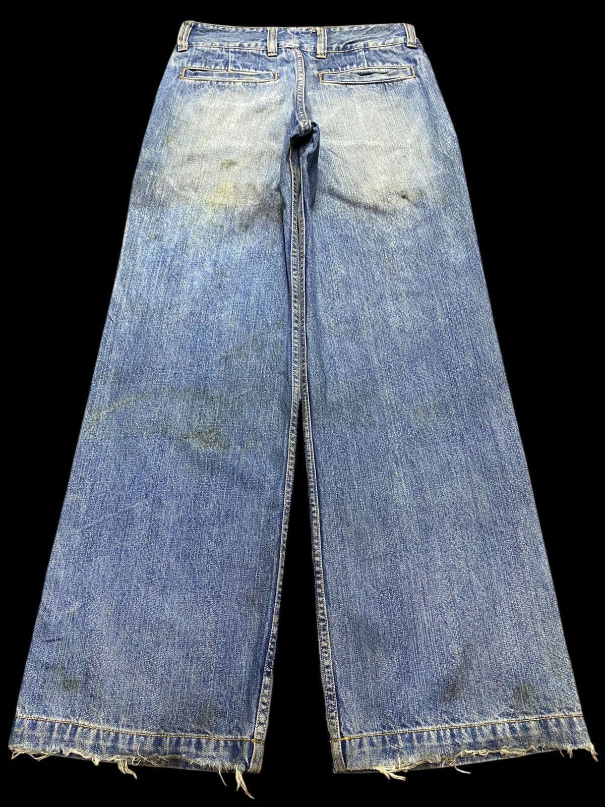 Japanese Brand Vintage Japanese Brand Sweat & Tailoring Dirty Baggy Jeans Size US 29 - 2 Thumbnail