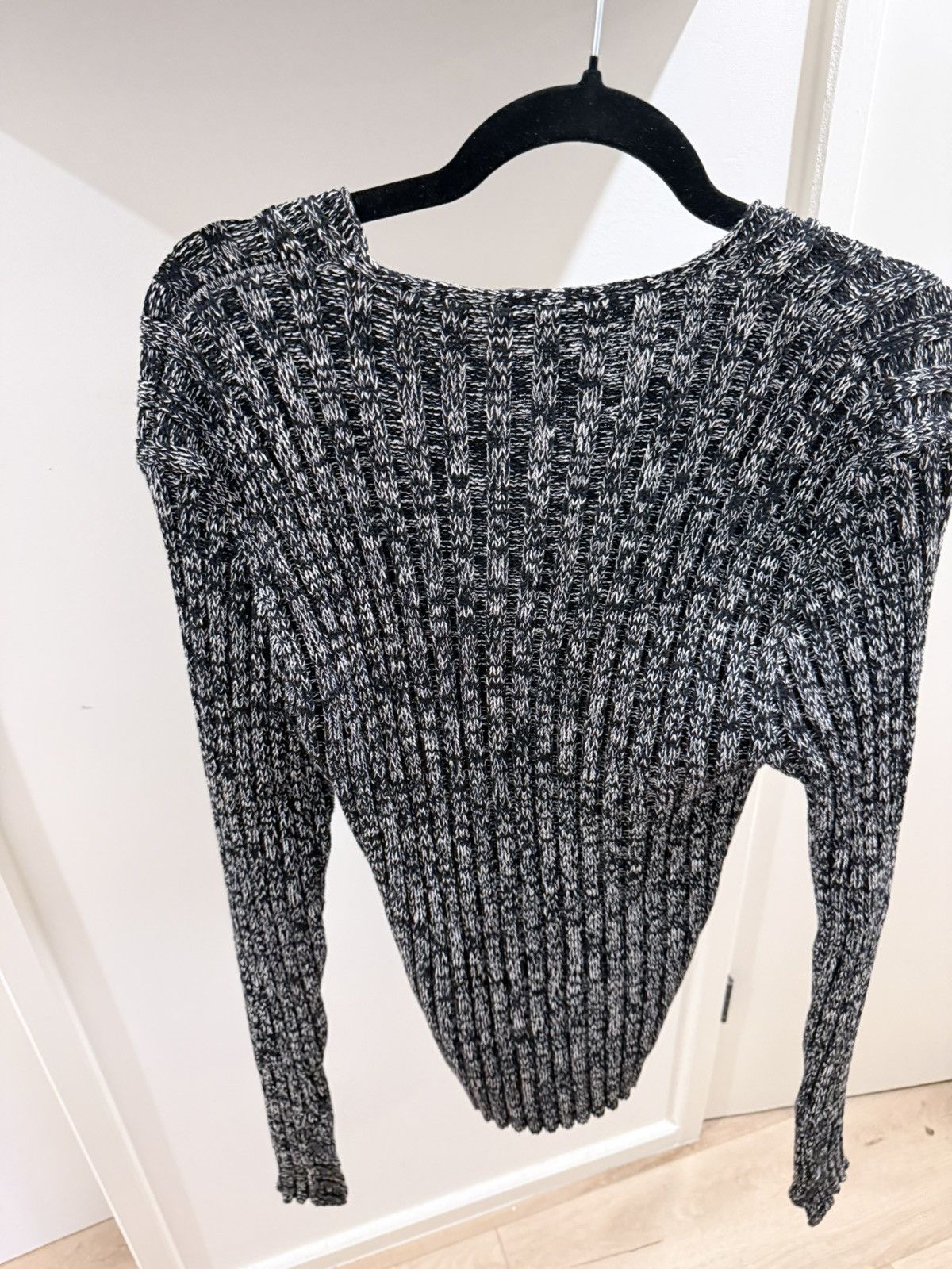D G Sweater