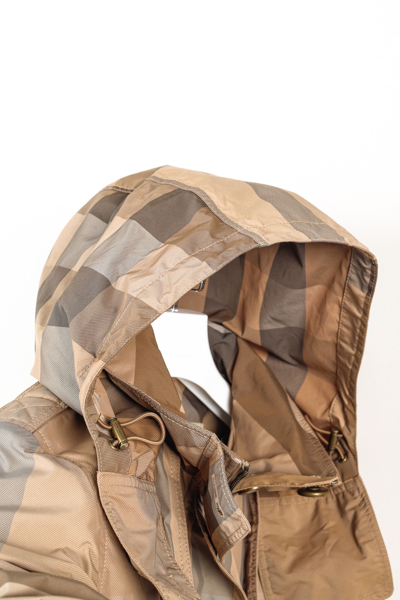 Burberry Burberry Brit Light-Brown Check Rain Jacket Size M / US 6-8 / IT 42-44 - 11 Thumbnail