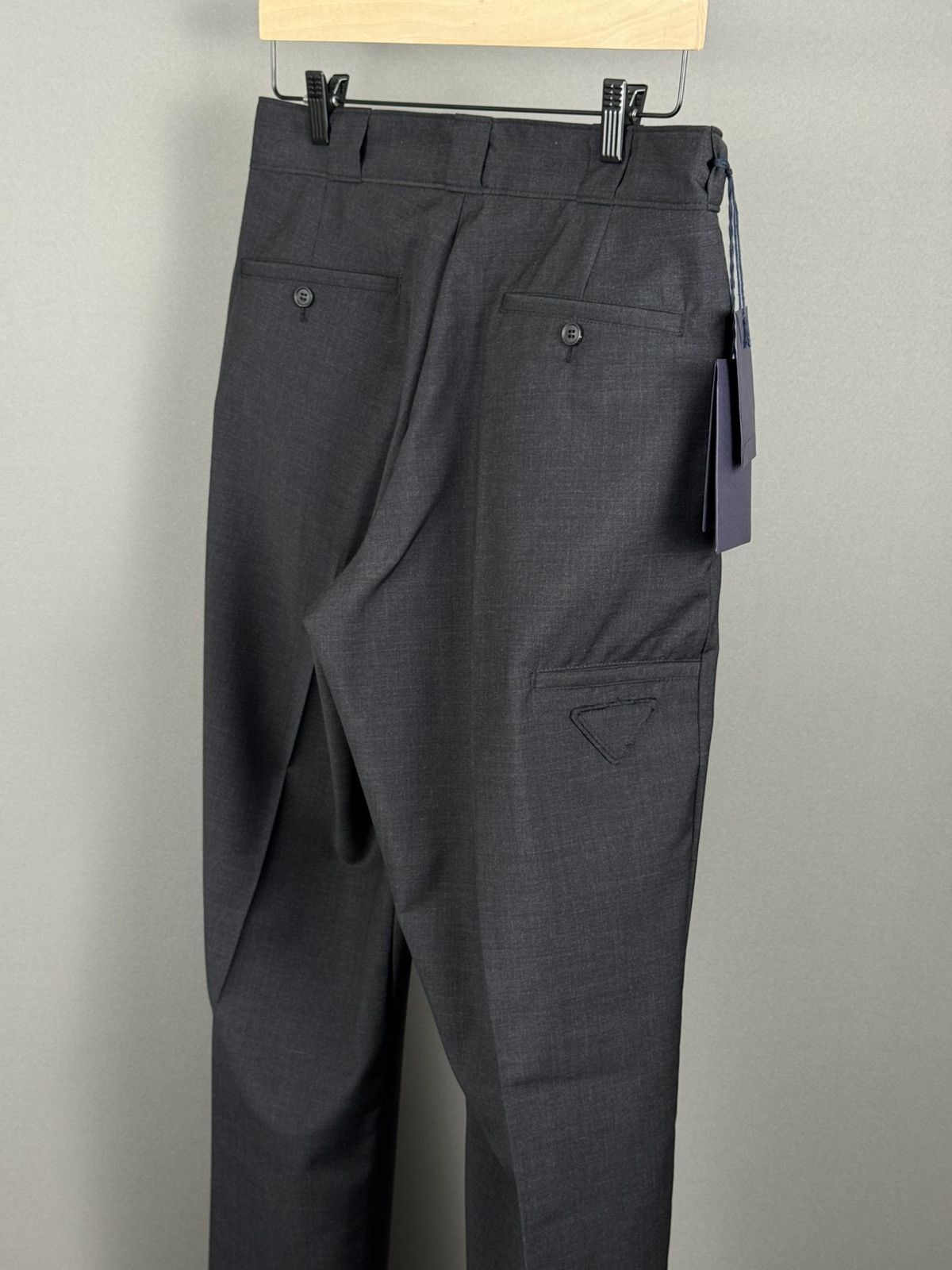 Prada NWT PRADA GRAY WOOL PANTS PRADA LOGO Size US 30 / EU 46 - 8 Thumbnail
