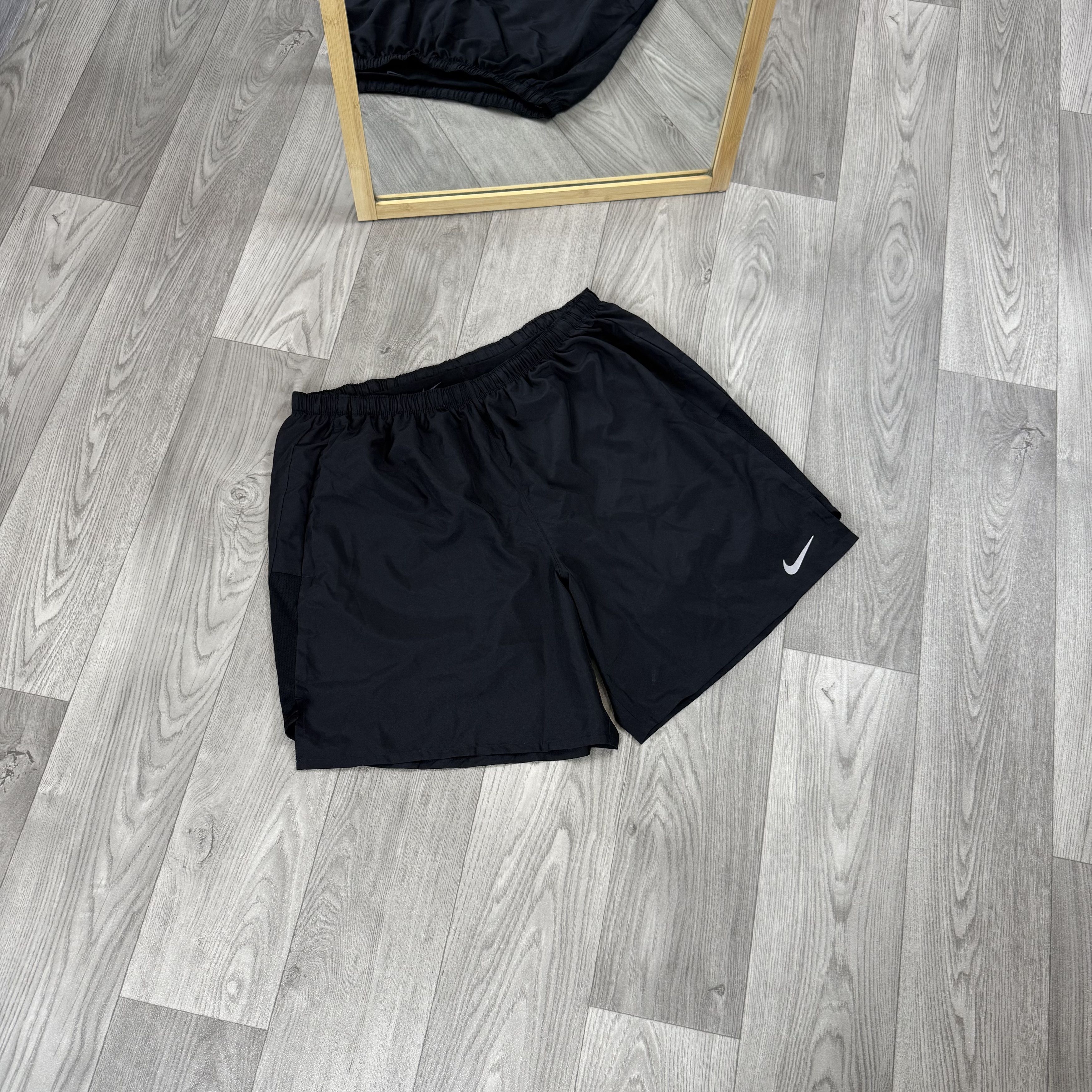 Nike Nike Dri-Fit Running Black Training Shorts Size US 36 / EU 52 - 2 Thumbnail