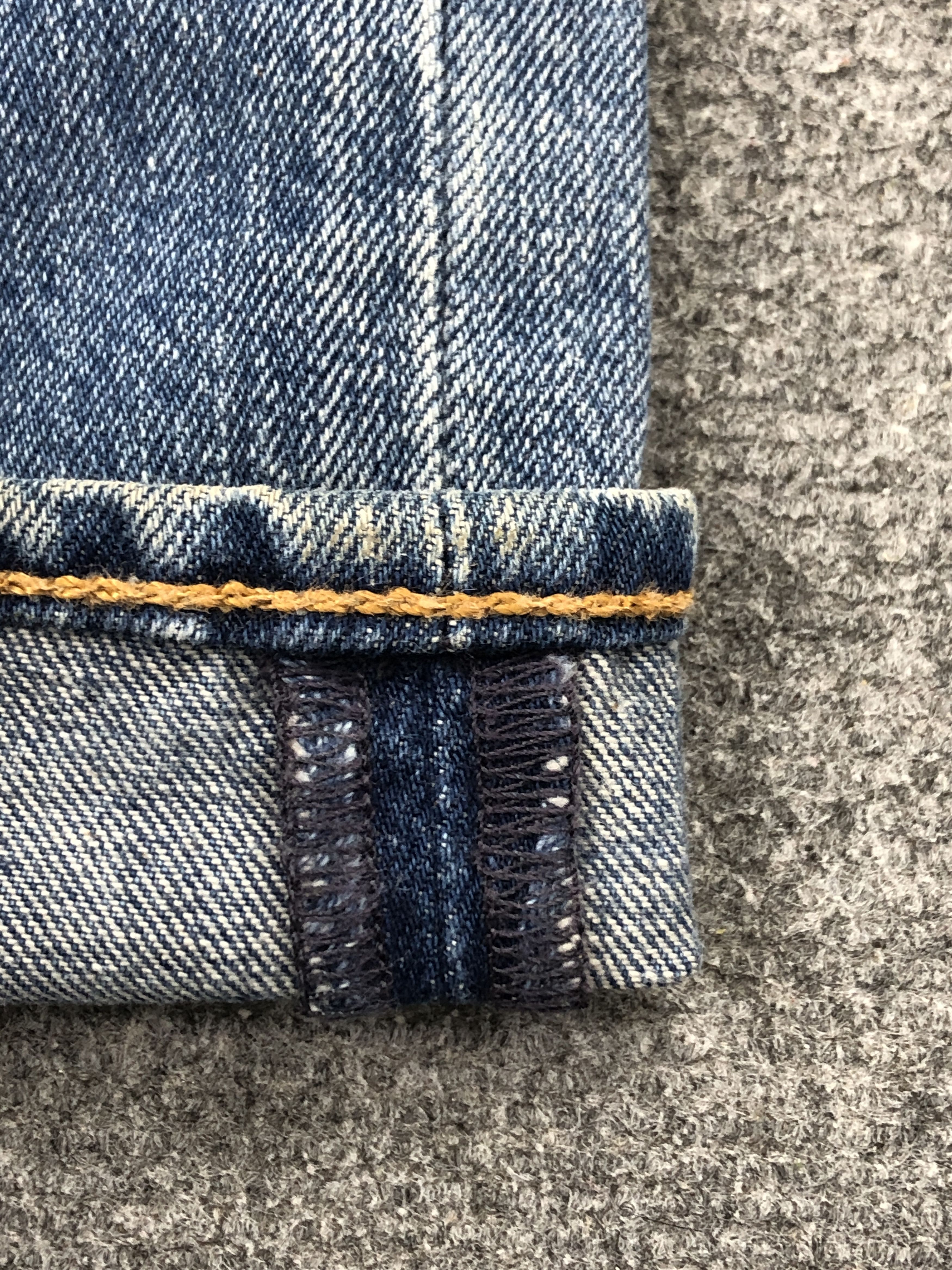 Levi's × Vintage Vintage Levis 501 Faded Blue Denim Jeans Size US 32 / EU 48 - 10 Thumbnail