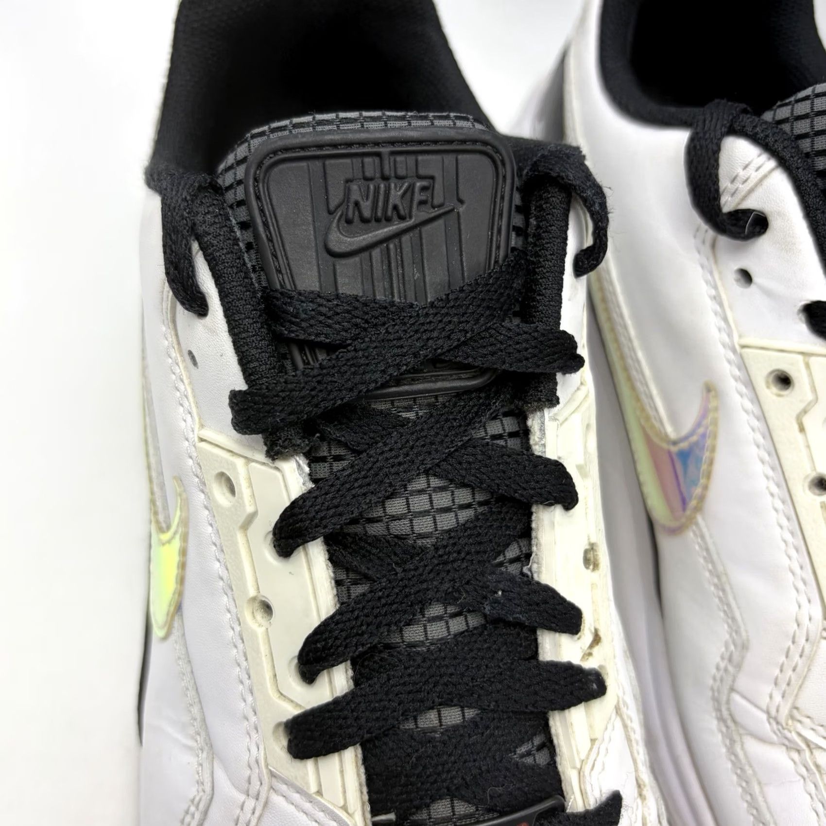 Nike Nike Air Max LTD 3 Sneakers Mens 10 White Turquoise Gaze C15875-100 Athletic Shoe Shoe Width Medium Size US 10 / EU 43 - 5 Thumbnail
