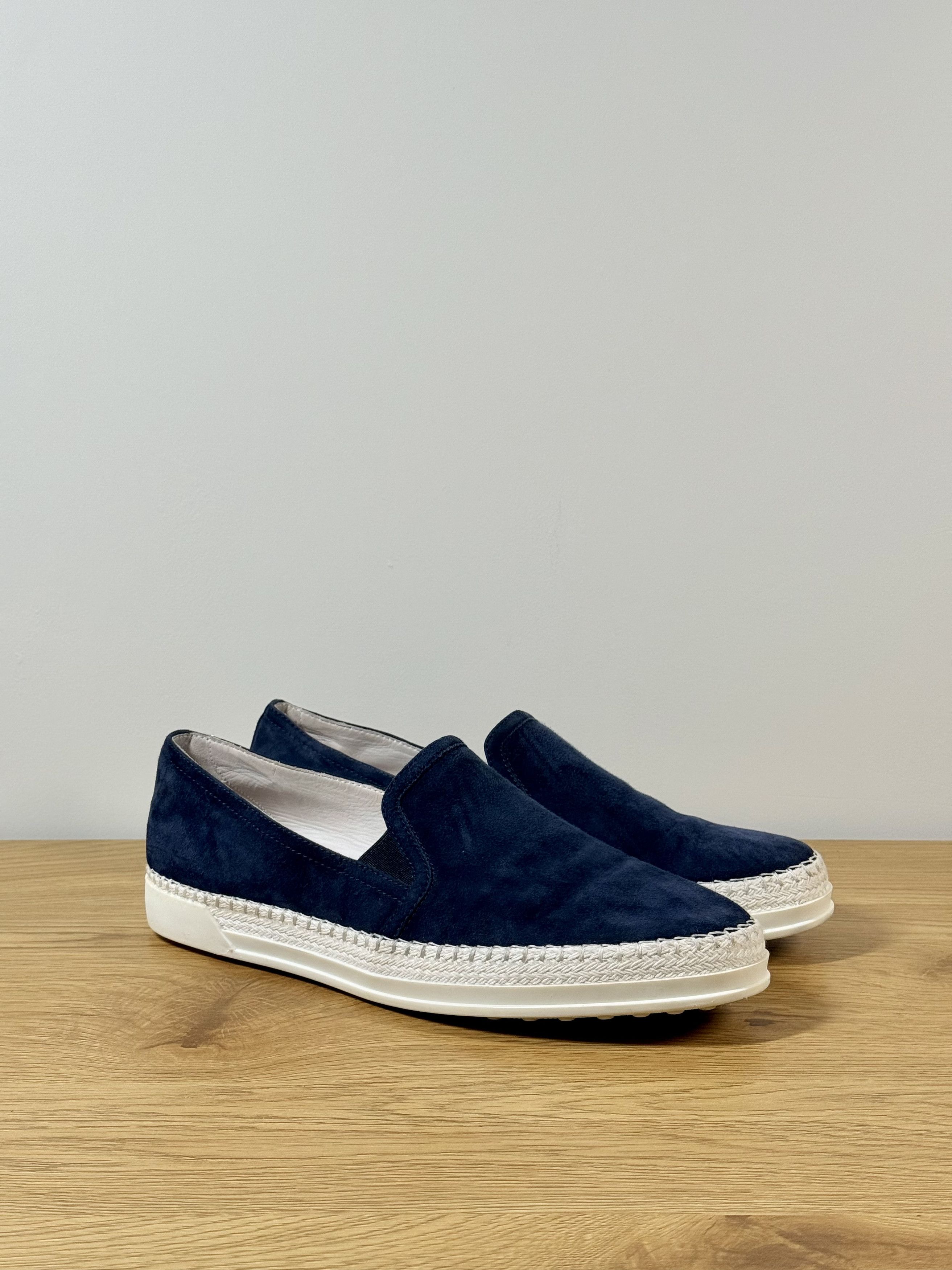 Tod's Tod's Navy Blue Suede Espadrille Slip On Sneakers US9 Size US 9 / IT 39 - 1 Thumbnail