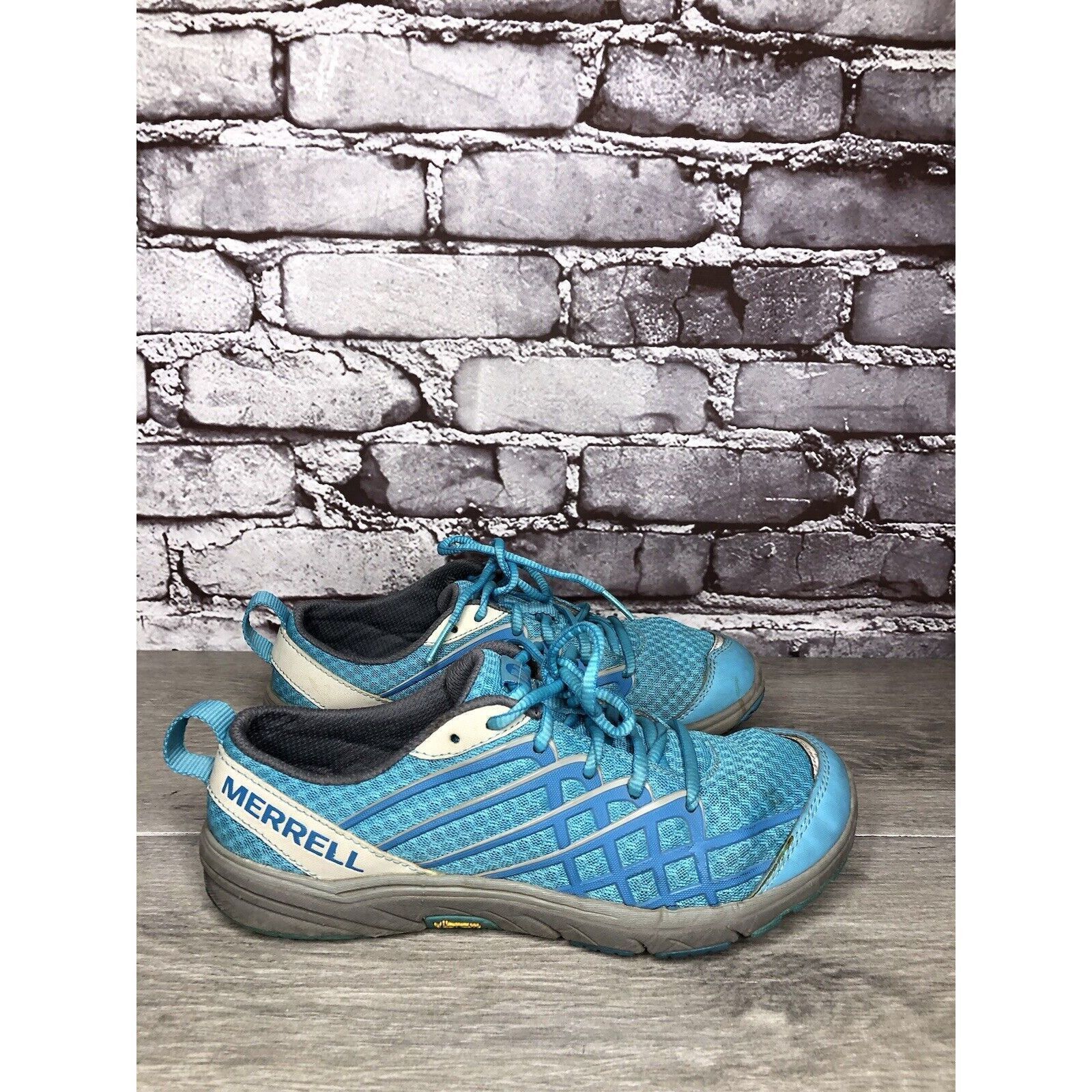 Merrell Merrell Aqua Blue Synthetic Vibram Outsole Light Weight Lace Size US 10.5 / IT 40.5 - 1 Thumbnail