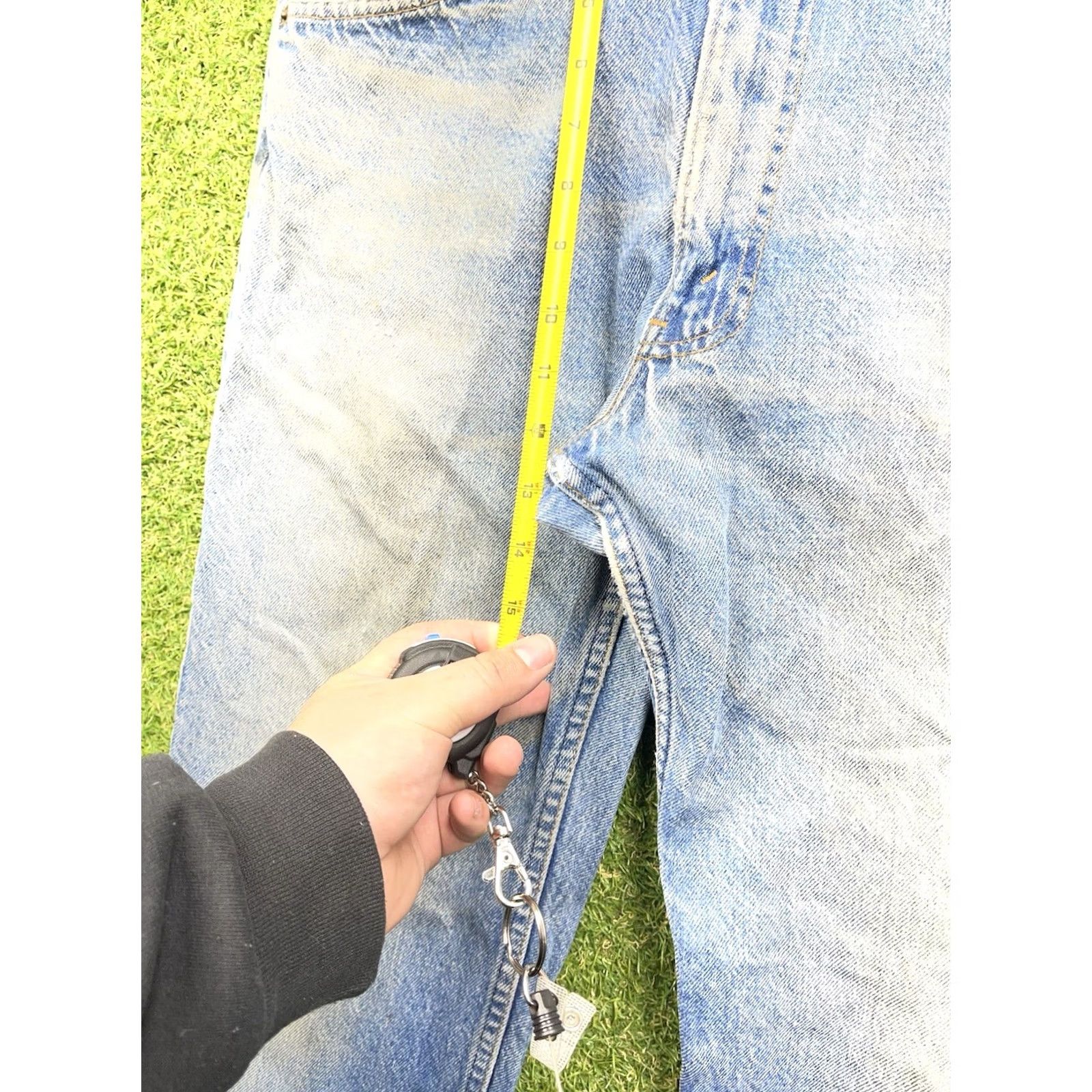 Levi's VINTAGE Levi's 505 Jeans Mens 30x29 Regular Straight Denim Blue 90s Theme 5-Pocket Program Mens Size US 30 / EU 46 - 7 Thumbnail