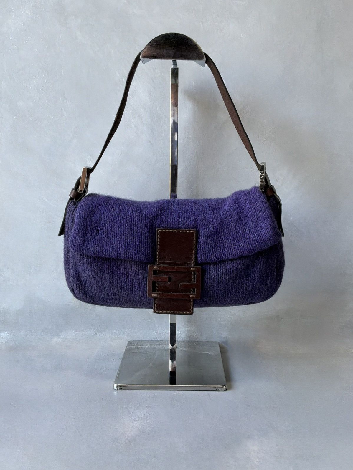 Fendi Fendi - Wool Knit - Wood - Purple Baguette Size ONE SIZE - 1 Thumbnail