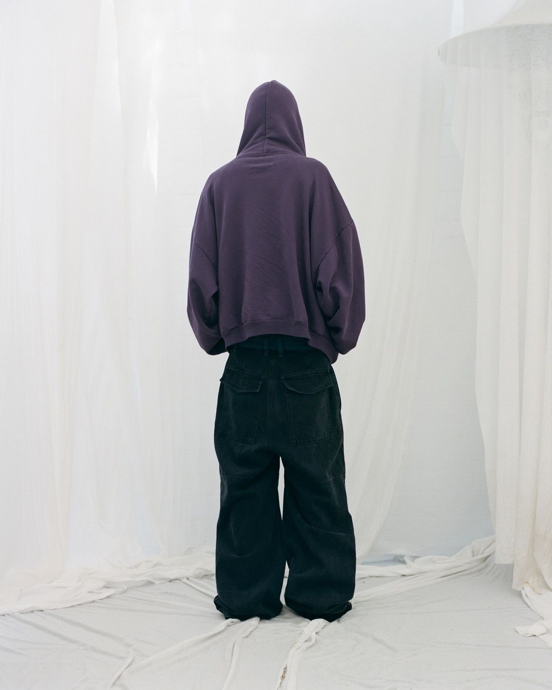 Siberia Hills PURPLE SNOWFLAKE APPLIQUÉ ZIP HOODIE