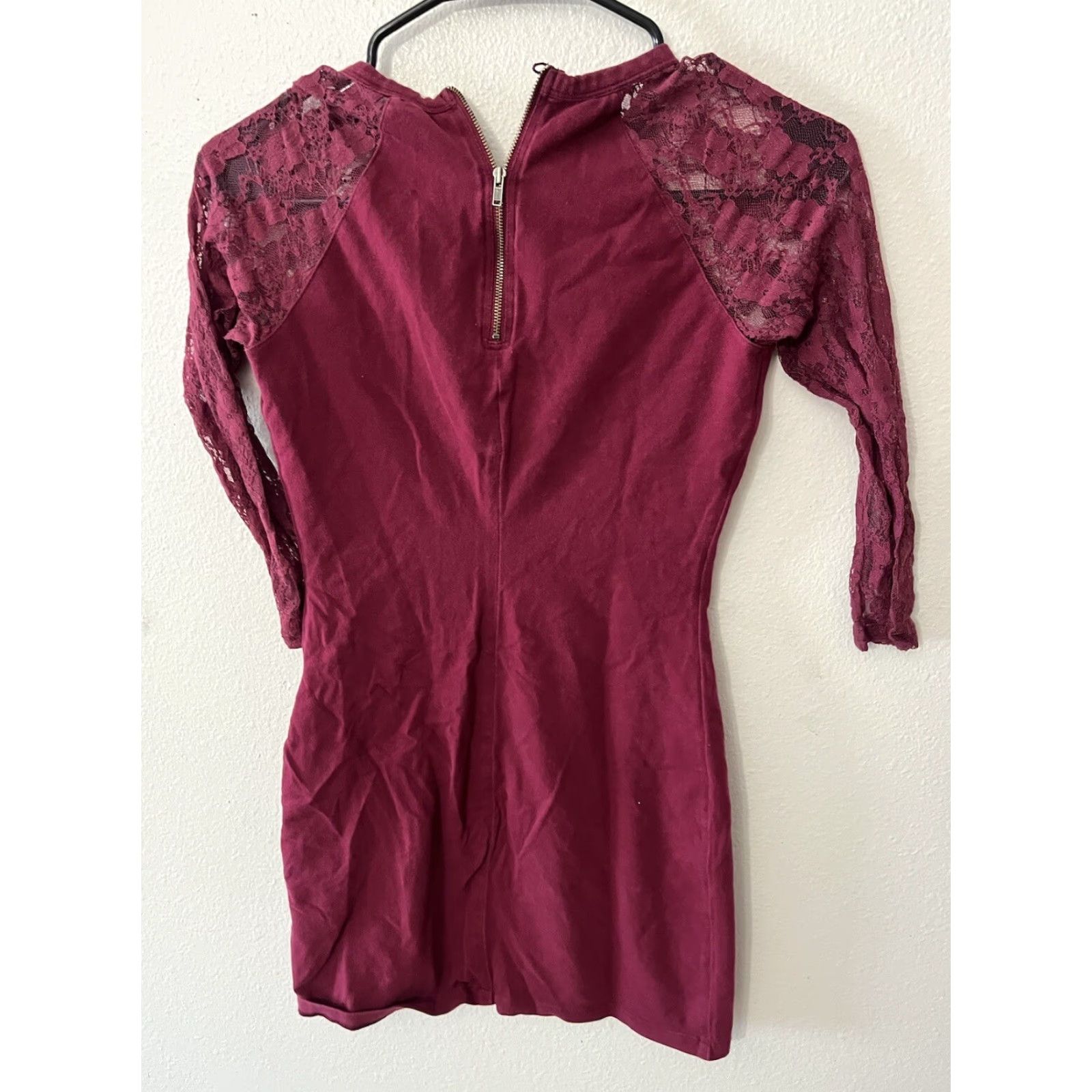 Express Express Maroon Bodycon Dress With Lace 3/4 Sleeves Junior Miss Size S Size S / US 4 / IT 40 - 3 Thumbnail