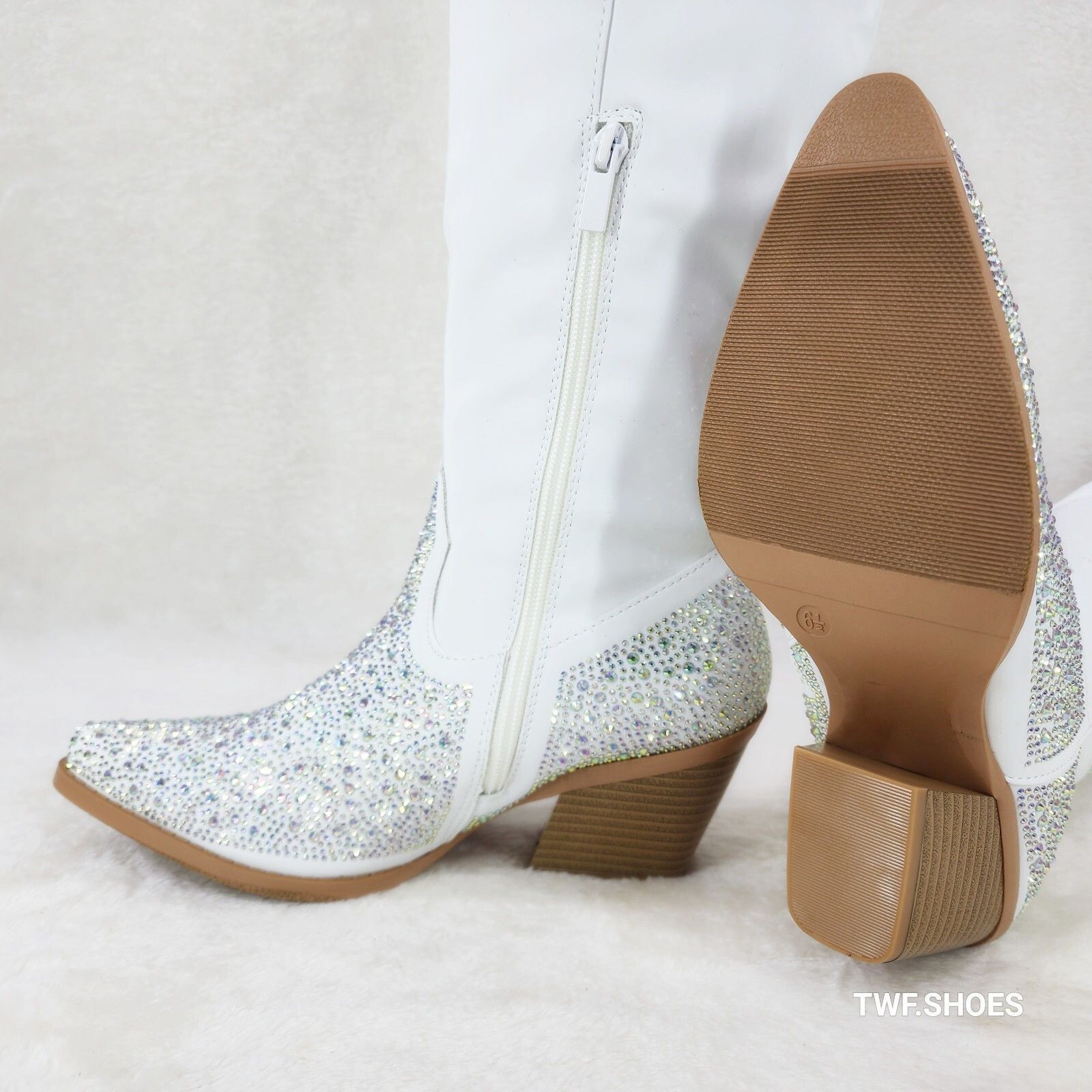Other Annie White Leatherette With Rhinestones Country Glam Wester Size US 10 / IT 40 - 2 Thumbnail