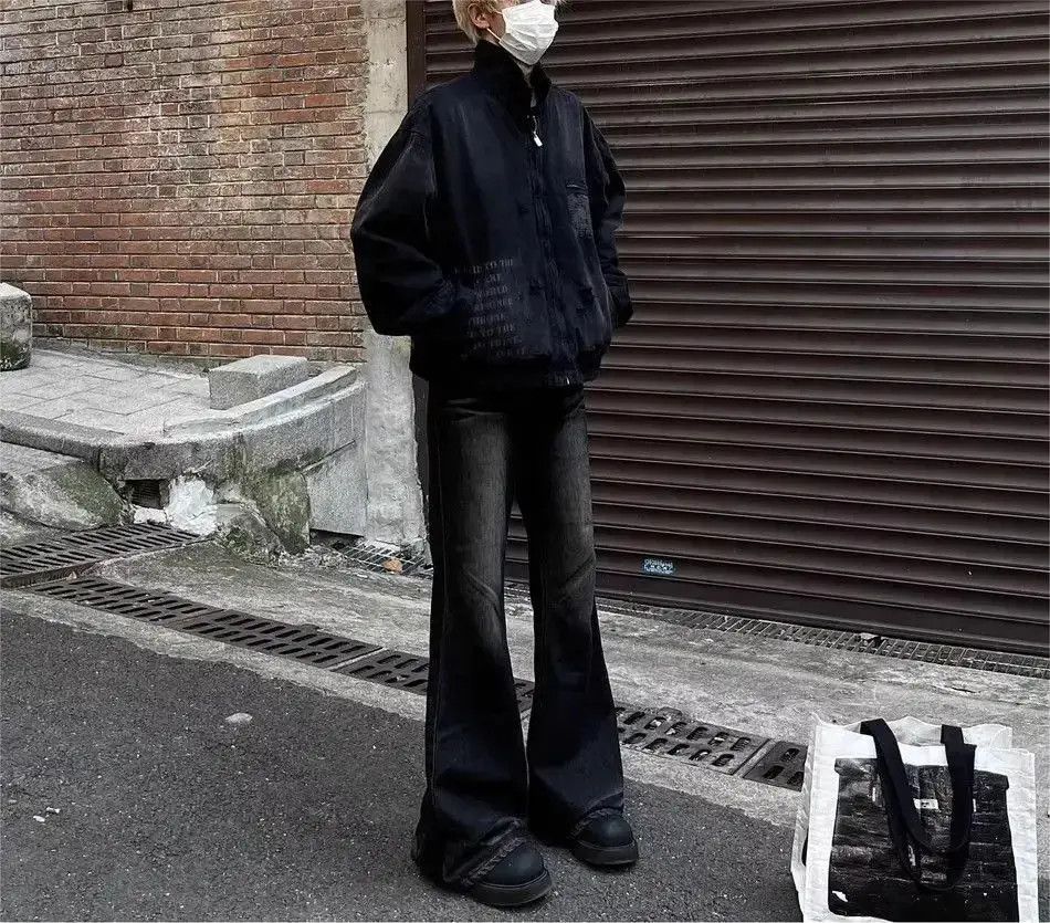 Japanese Brand Retro black straight leg micro flared jeans Size US 32 / EU 48 - 2 Thumbnail