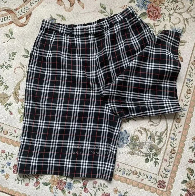 Burberry Burberry Colorful Cotton Check Relaxed Pants. Size 31" - 4 Thumbnail