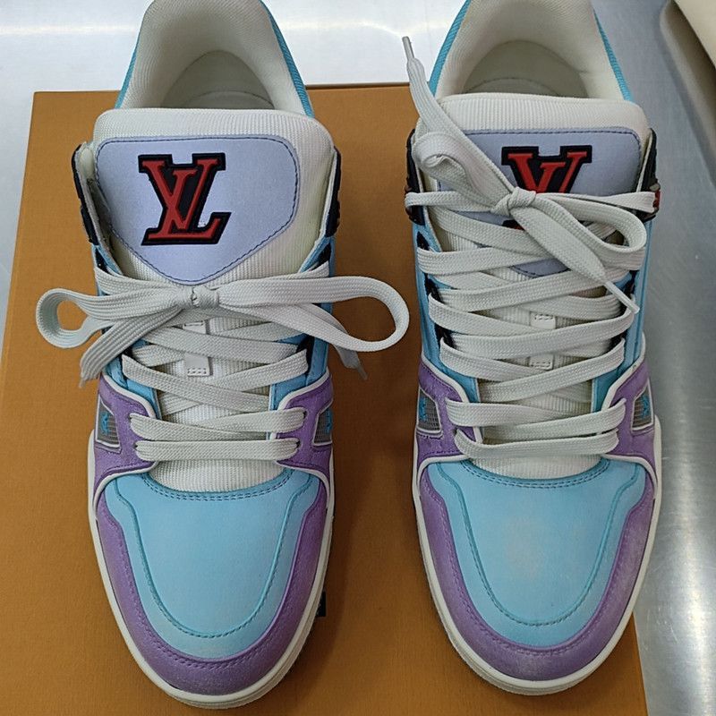 Louis Vuitton Louis Vuitton Trainer Low Top Sneakers for Women -2505 Size US 9.5 / IT 39.5 - 2 Thumbnail