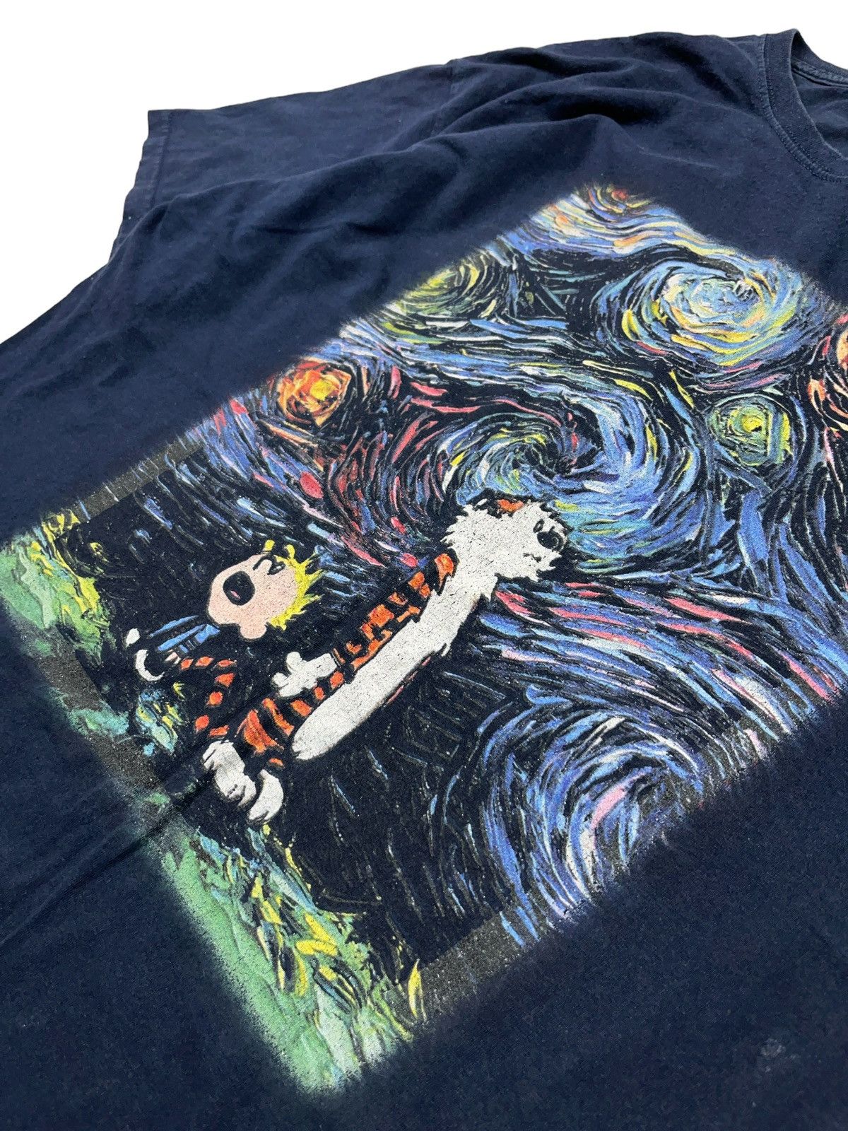 Other Vintage Calvin and Hobbes x Van Gogh Starry Night Art Shirt Size US XL / EU 56 / 4 - 3 Thumbnail