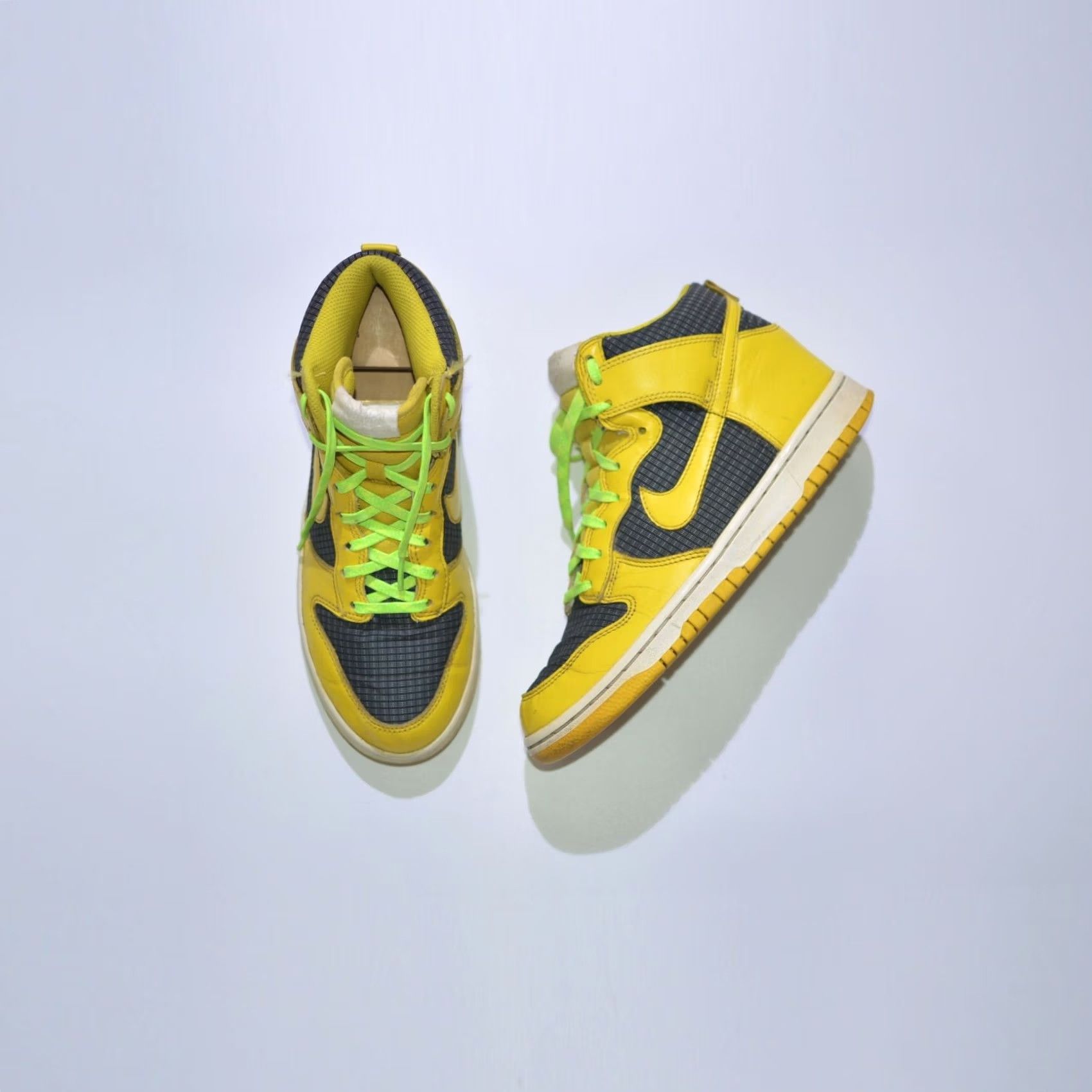 Nike VINTAGE Nike Wmns Dunk High Black Speed Yellow 325203-008 Size US 7.5 Women Sneaker Nike Dunk High Shoes Yellow 90s Womens Size US 9 / IT 39 - 2 Thumbnail