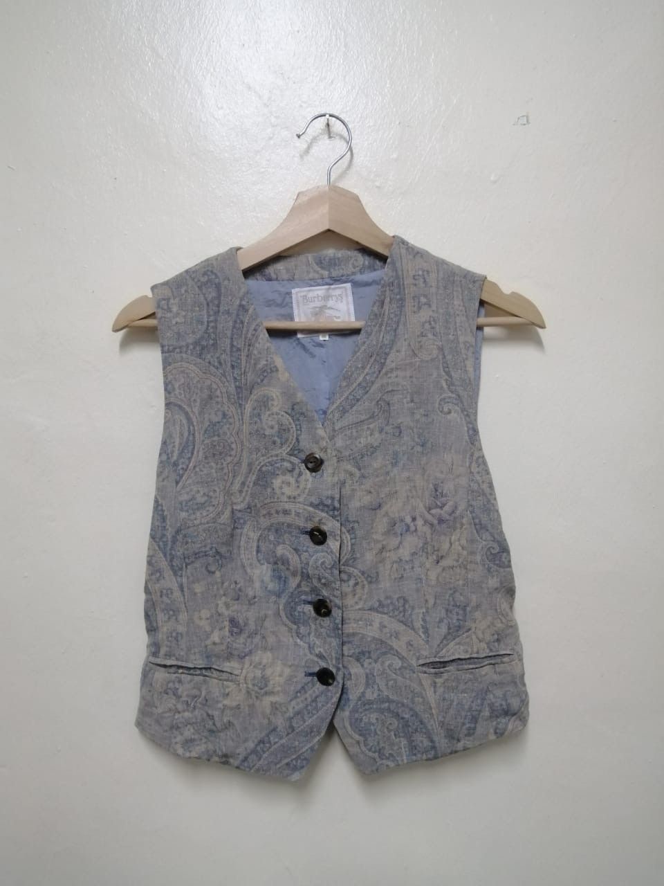 Burberry × Vintage BurBerrys Vest Size US XXS / EU 40 - 1 Thumbnail