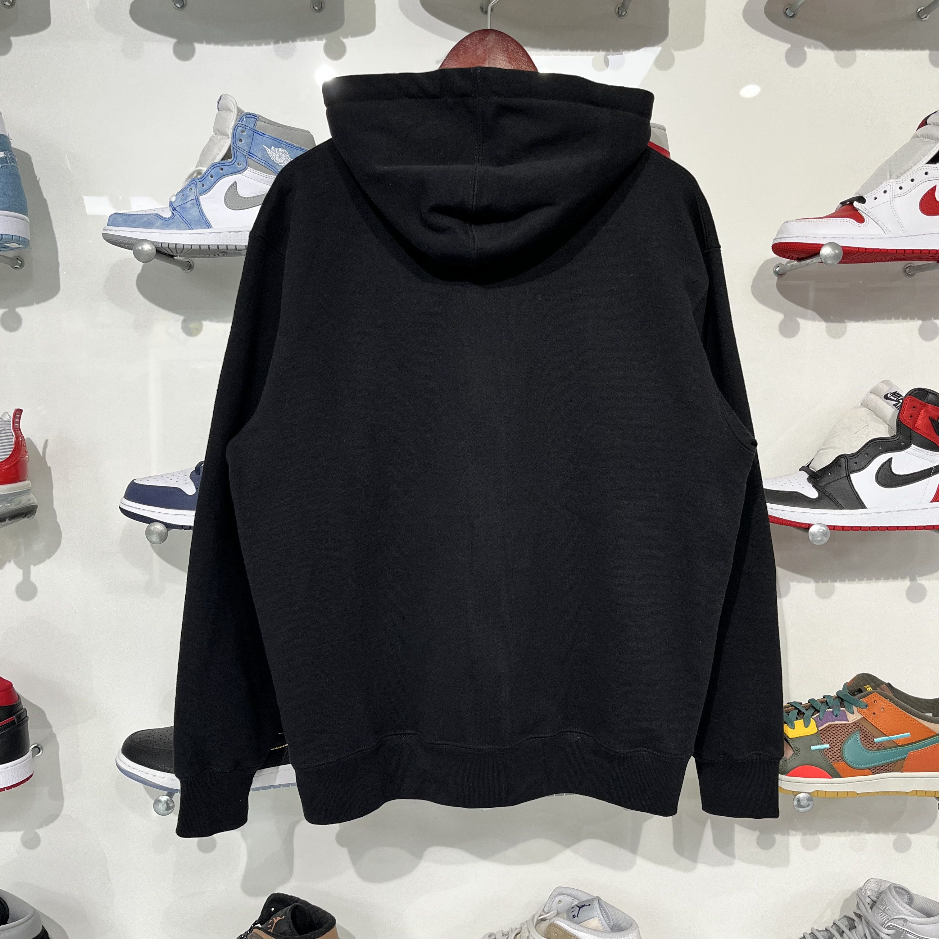Burberry × Supreme Burberry x Supreme Box Logo Hoodie Black Size US M / EU 48-50 / 2 - 2 Thumbnail
