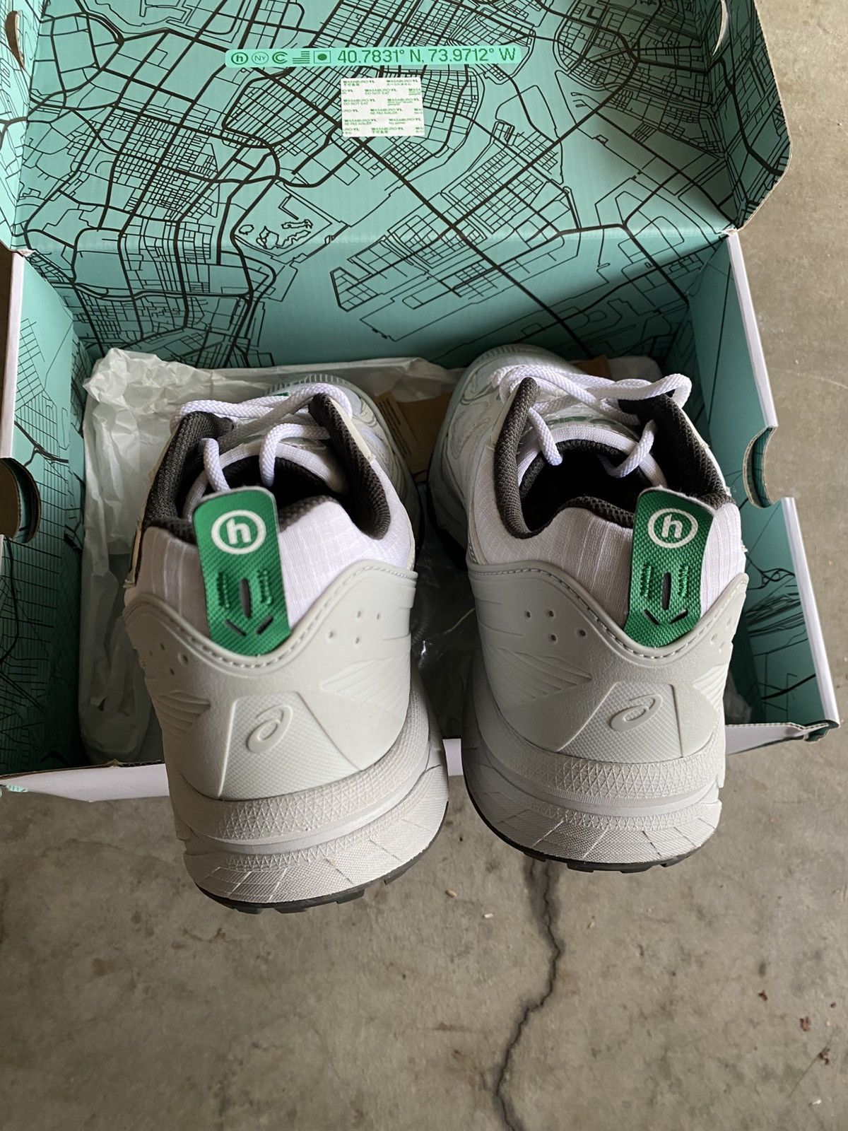 Asics × HIDDEN Hidden NY Asics Gel Venture 6 Shield NYC Size US 9 / EU 42 - 3 Thumbnail