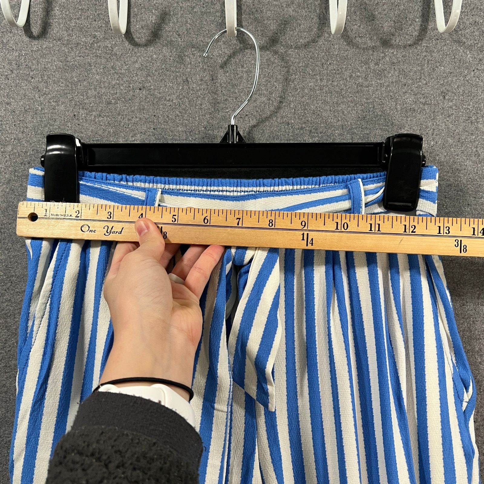 Other AnyBody Yarn Dyed Textured Jersey Tapered Leg Pant with Tie Size 24" / US 00 / IT 34 - 4 Thumbnail