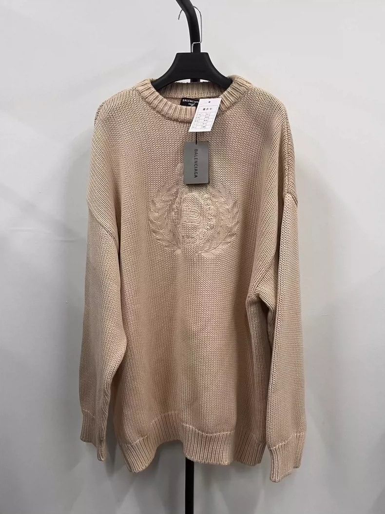 Balenciaga Balenciaga Solid Logo Long Sleeve Crew Neck Pullover Size US S / EU 44-46 / 1 - 1 Thumbnail