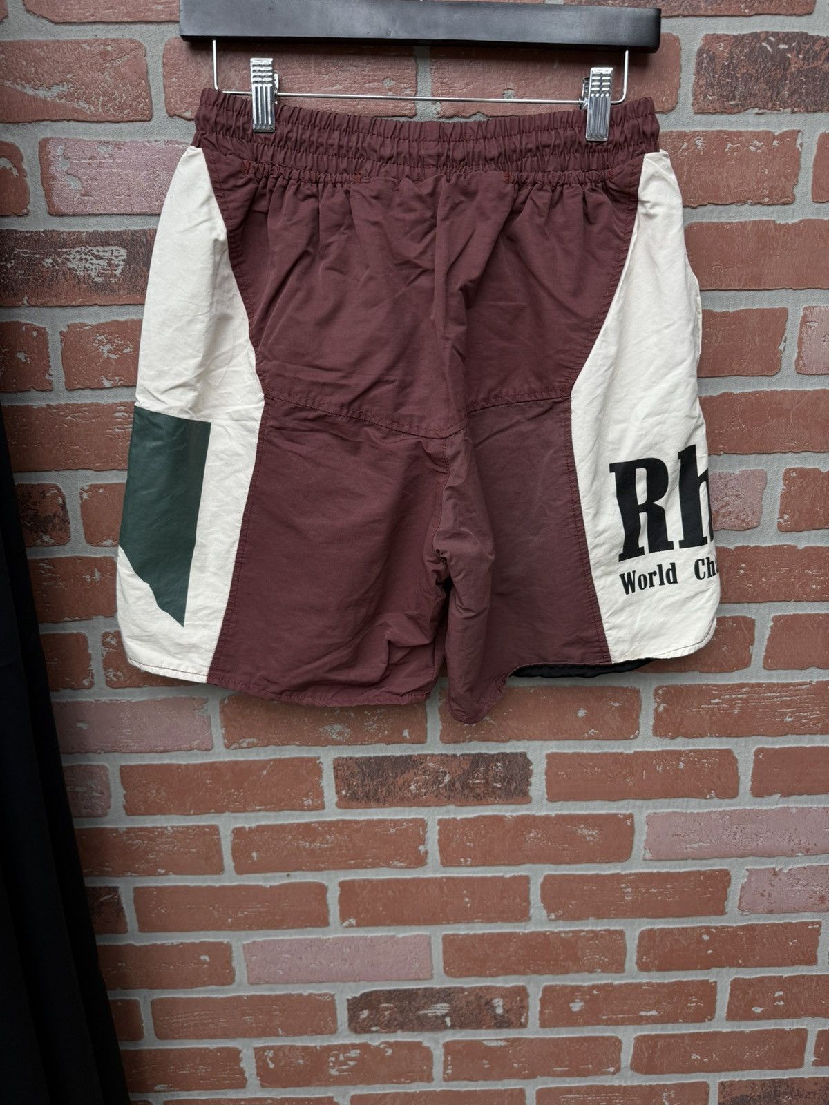 Rhude Medium Rhude Panel Logo shorts in a maroon Size US 32 / EU 48 - 5 Thumbnail