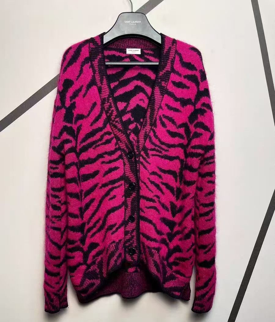 Saint Laurent Paris Saint Laurent 19FW Rose Tiger Sweater Size XS / US 0-2 / IT 36-38 - 1 Thumbnail