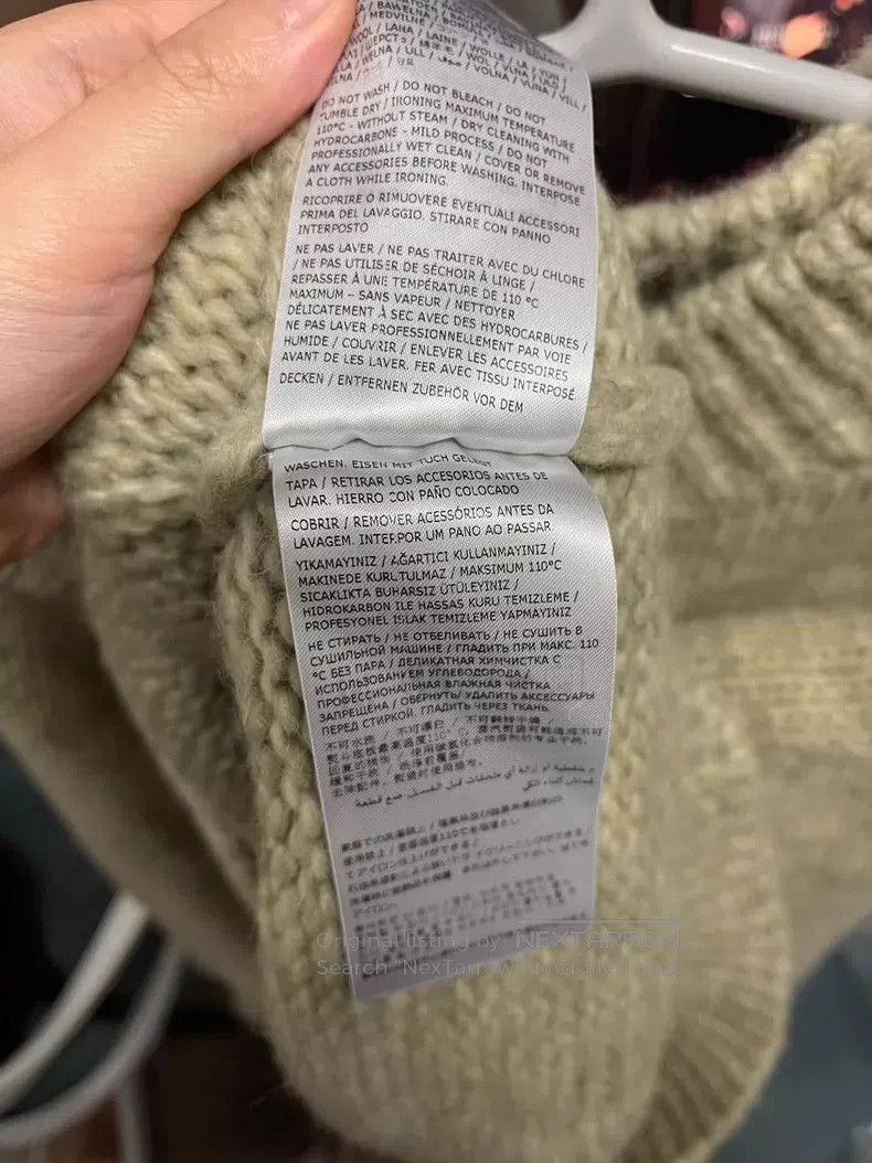 Maison Margiela Maison Margiela Crew Neck Sweater. Size US M / EU 48-50 / 2 - 7 Thumbnail