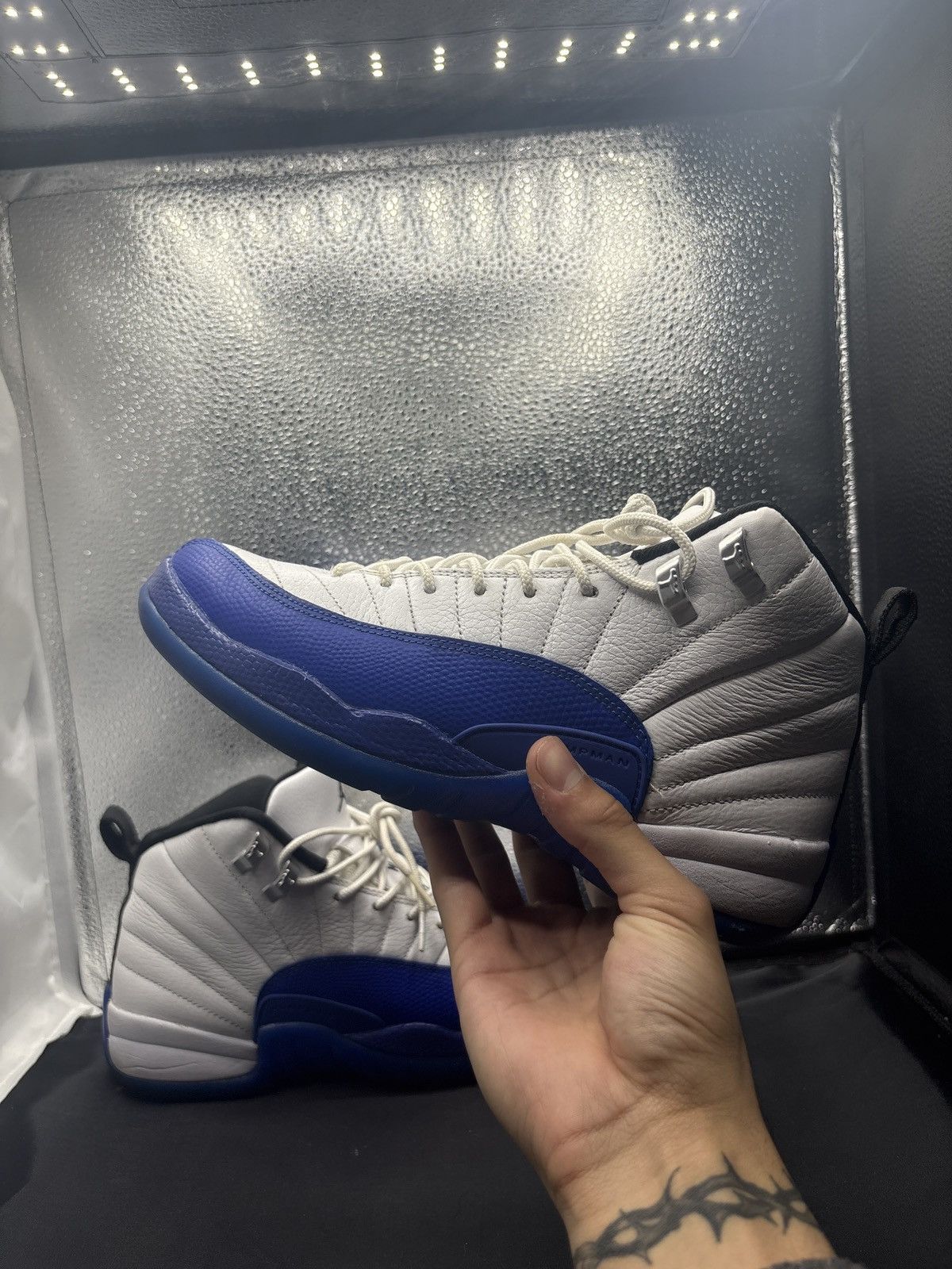 Jordan Brand Jordan 12 French Blue Size US 7 / EU 40 - 1 Thumbnail
