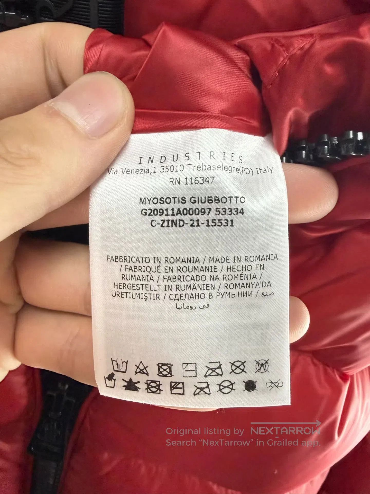 Moncler Moncler Red Logo Placket Letter Down Jacket| Size ONE SIZE - 5 Thumbnail