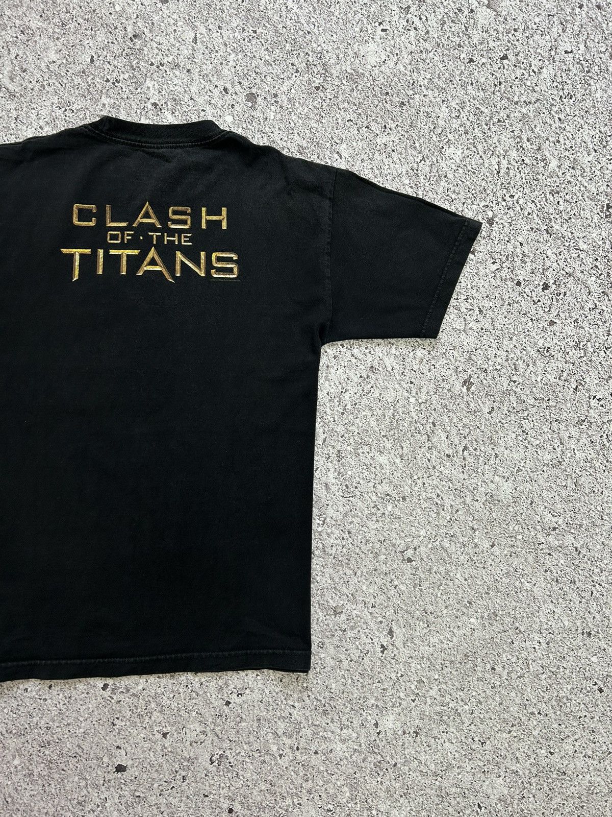 Warner Bros Clash Of The Titans Conan The Barbarian Band Movie Retro Tee Size US M / EU 48-50 / 2 - 8 Thumbnail
