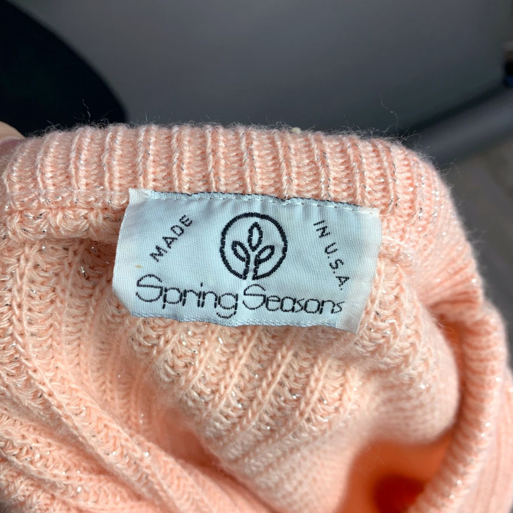 Pinko VINTAGE Spring Seasons Peach Pink Silver Metallic Long Sleeve Sweater Size Small Regular S/M Womens Size S / US 4 / IT 40 - 6 Thumbnail
